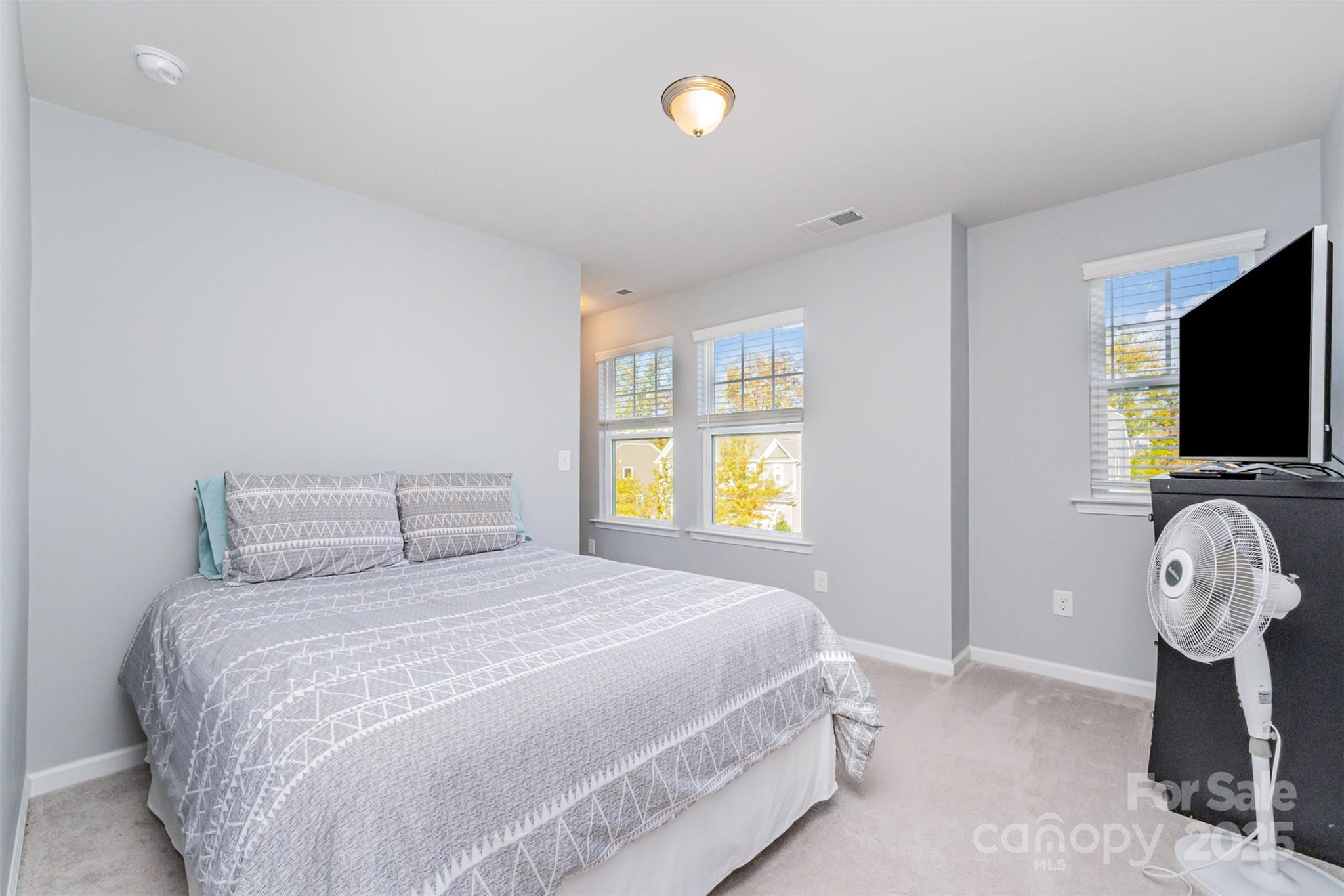 15115 Oleander Drive