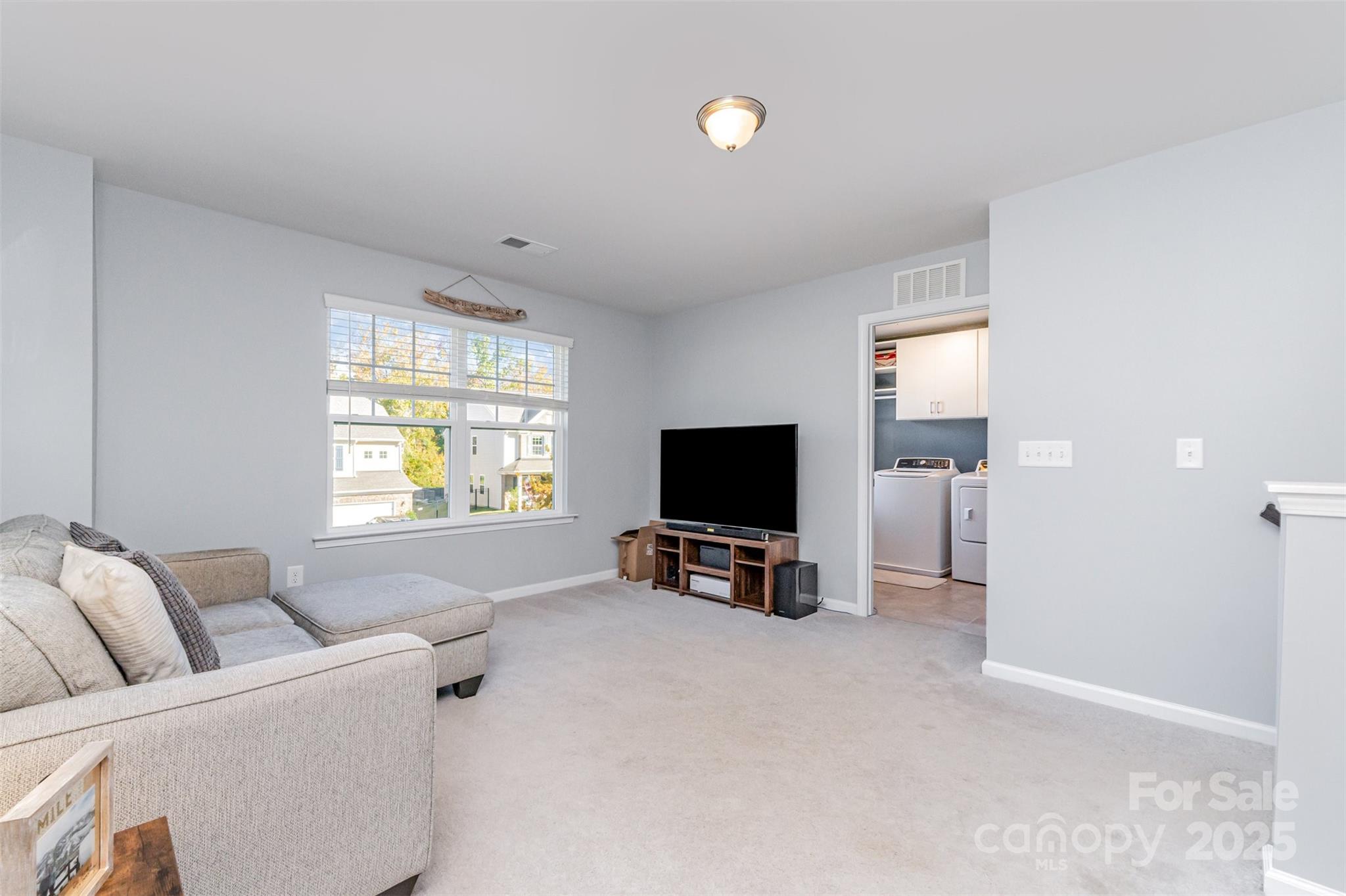 15115 Oleander Drive