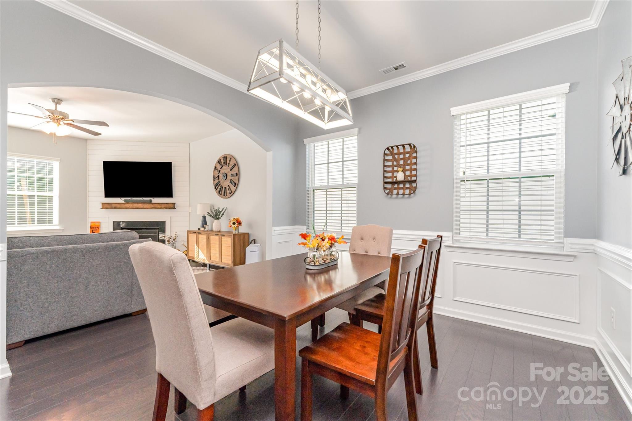 15115 Oleander Drive