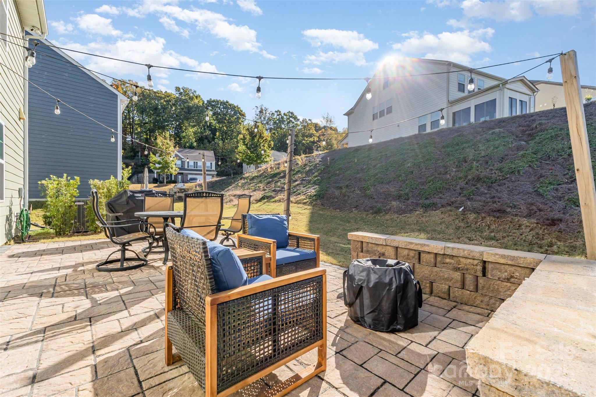 15115 Oleander Drive