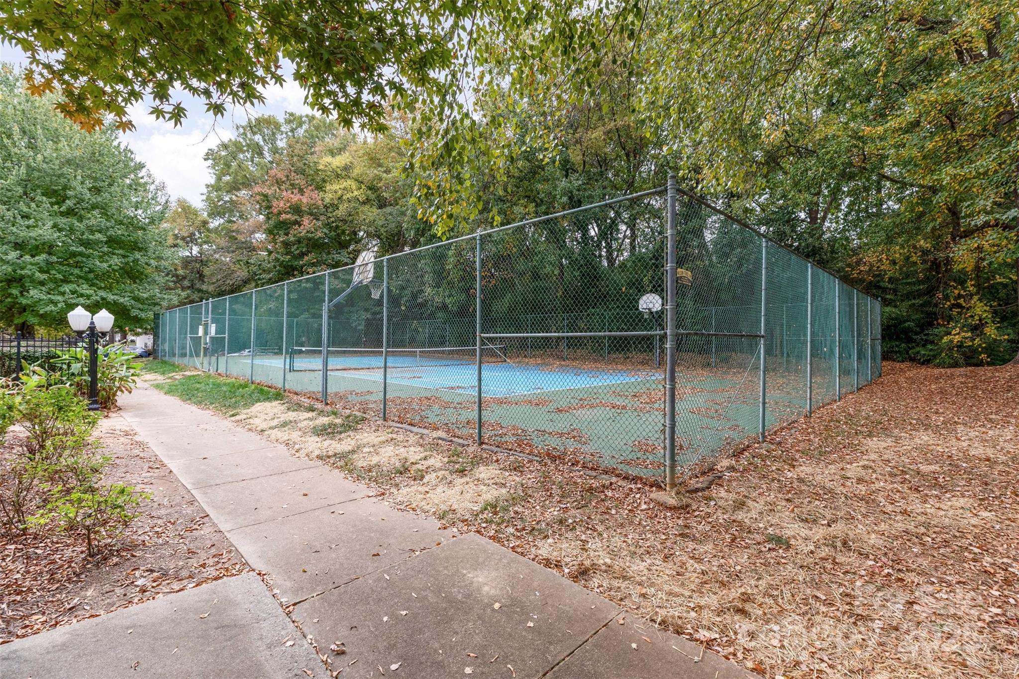 1021 Churchill Downs Court Unit: G