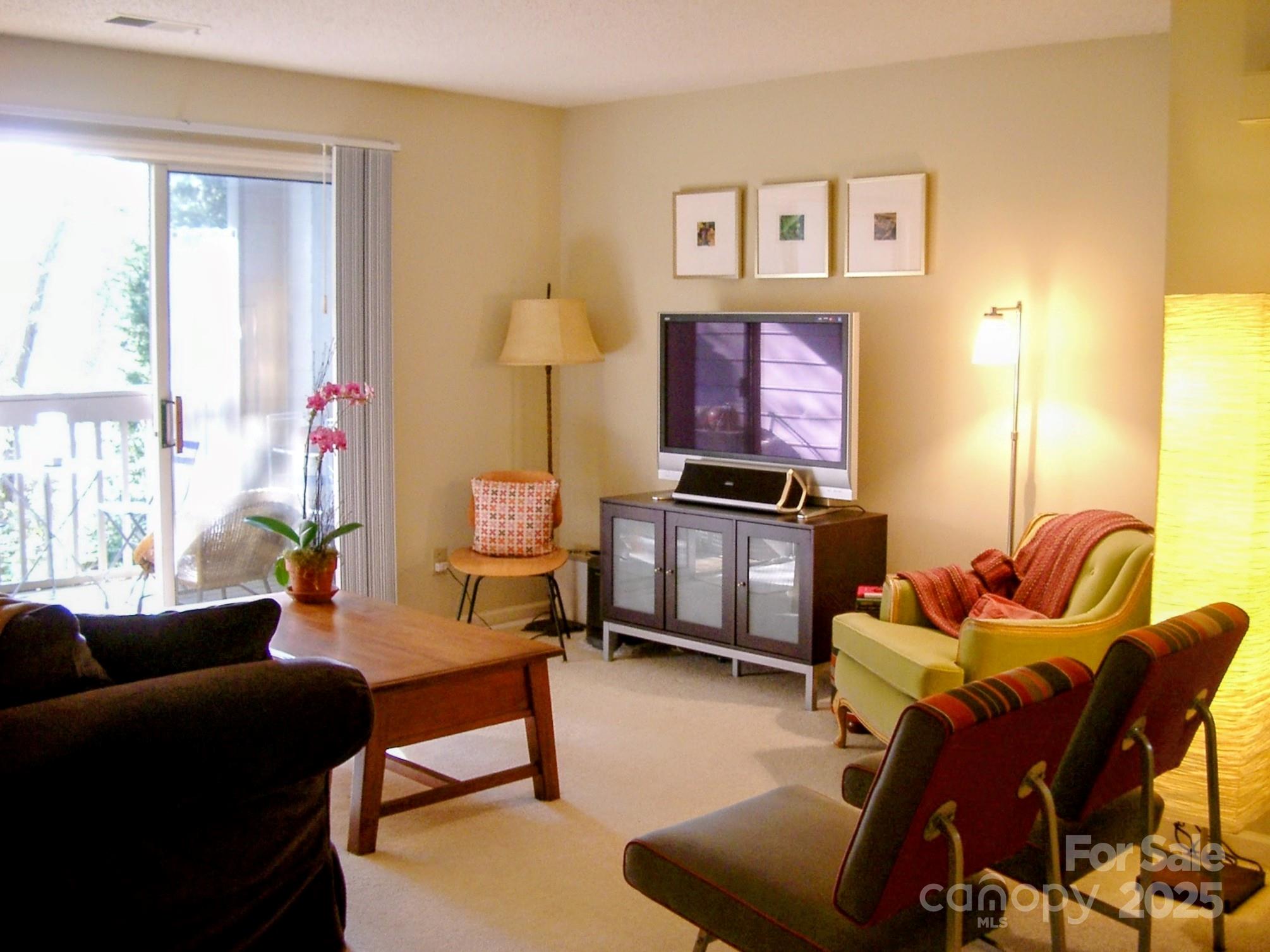 1021 Churchill Downs Court Unit: G