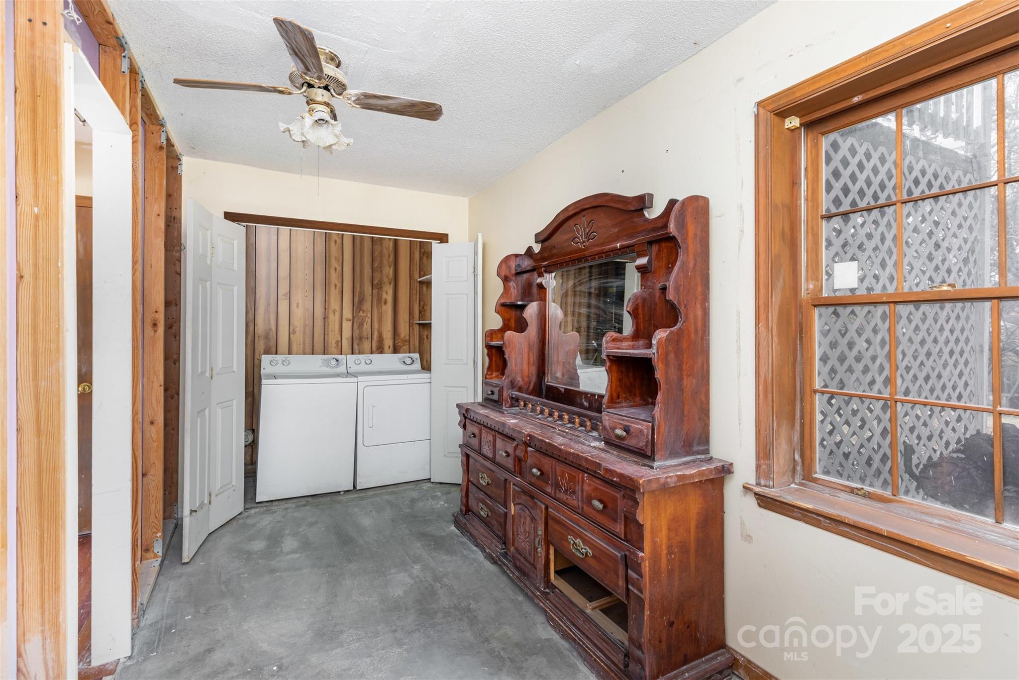 11031 Mallard Crossing Drive