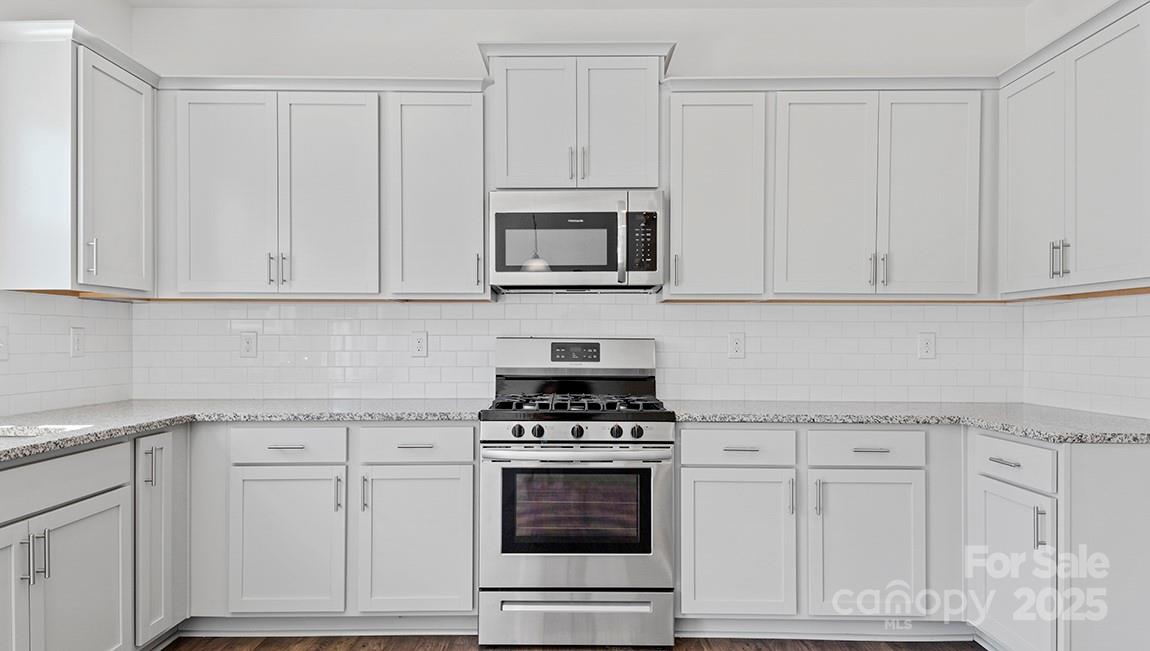 608 Country Oak Drive