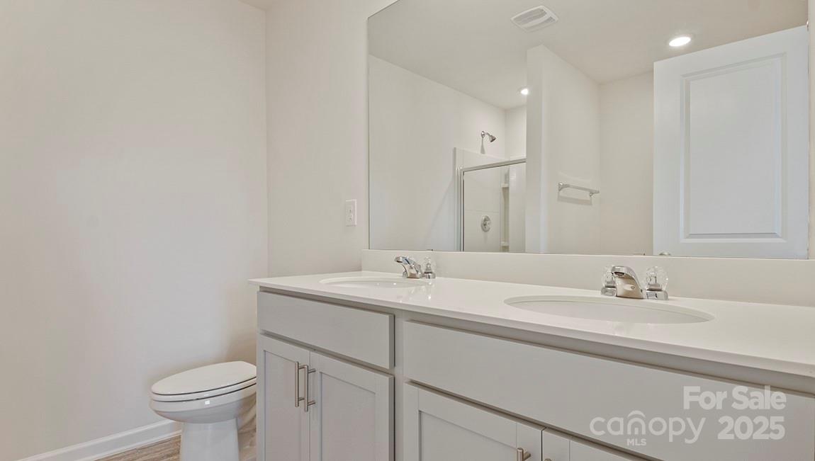 608 Country Oak Drive