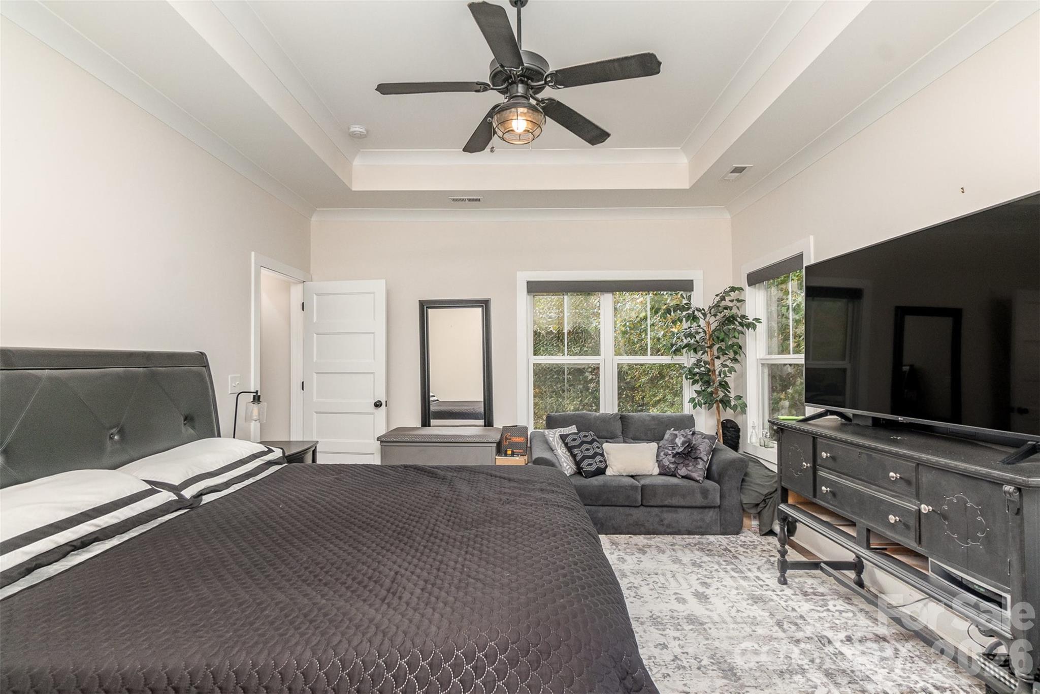 1851 White Fawn Lane