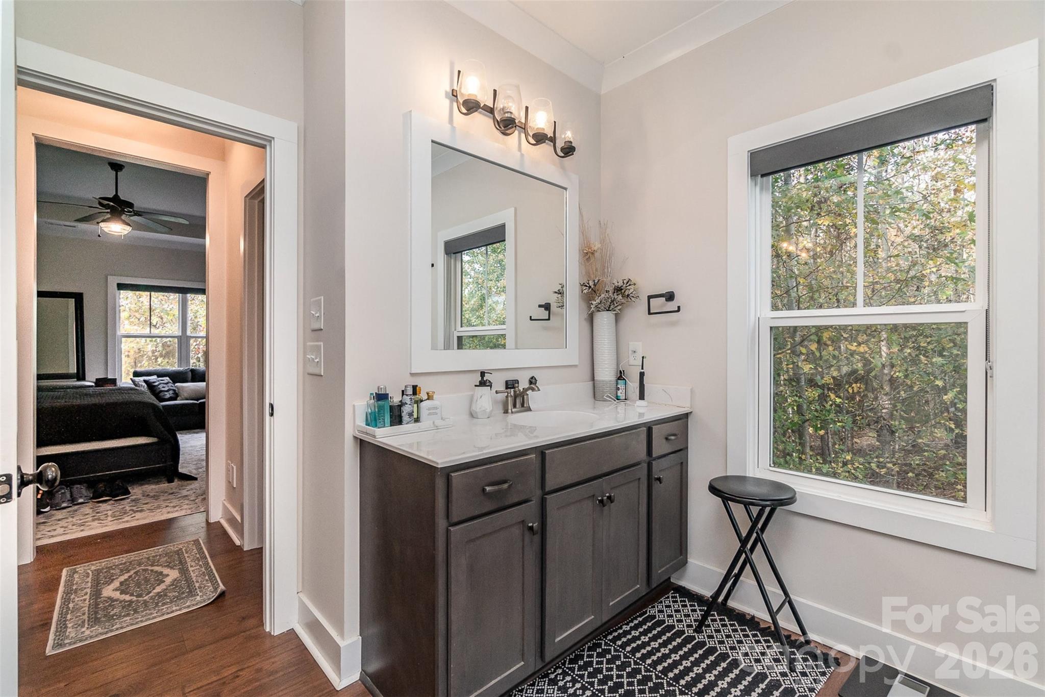 1851 White Fawn Lane