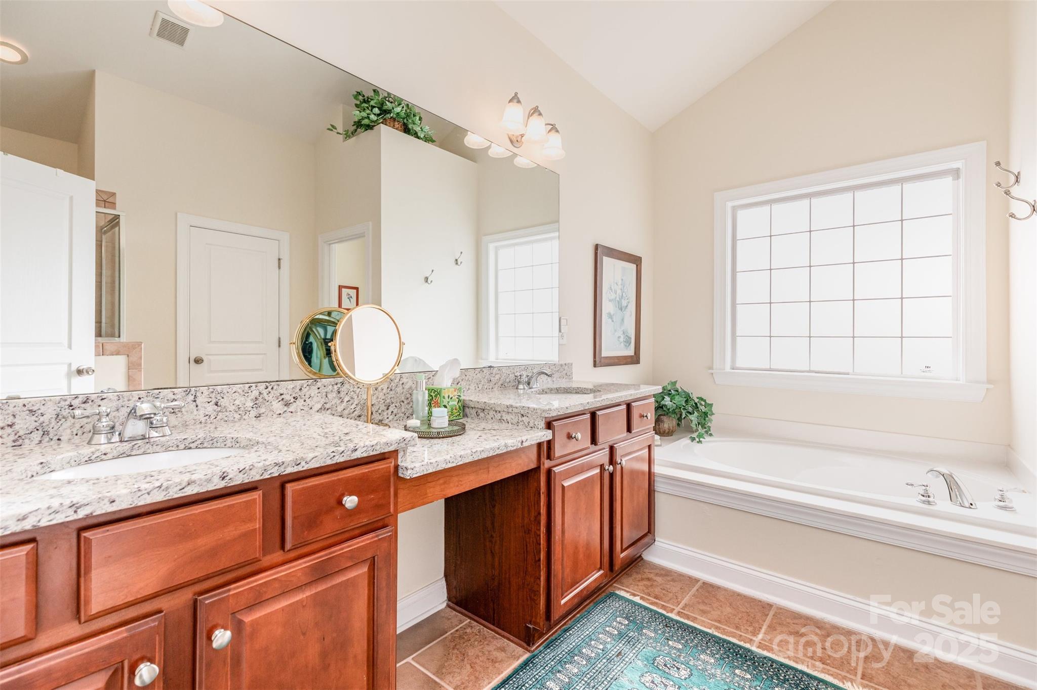 1520 Saratoga Boulevard