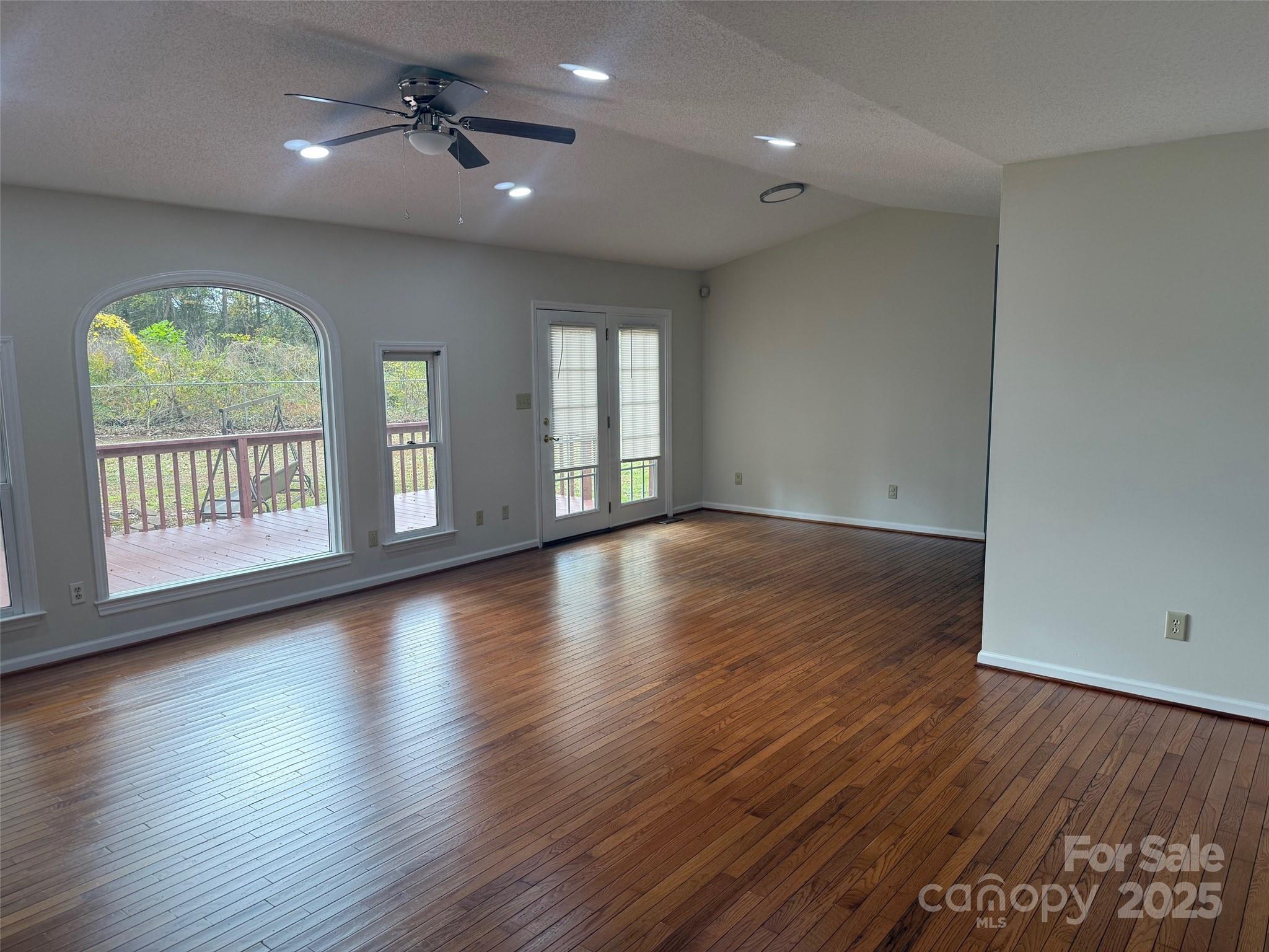 429 Link Drive