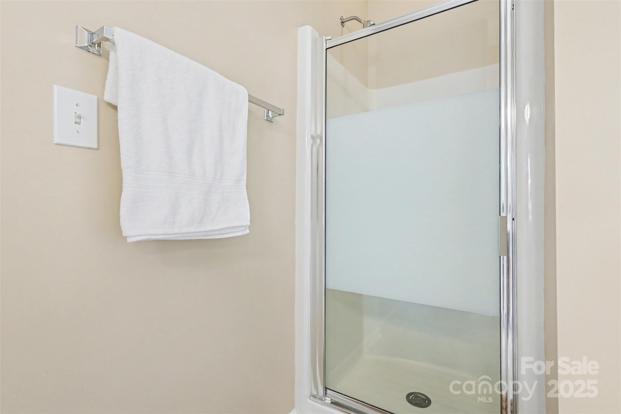 8907 Steelechase Drive