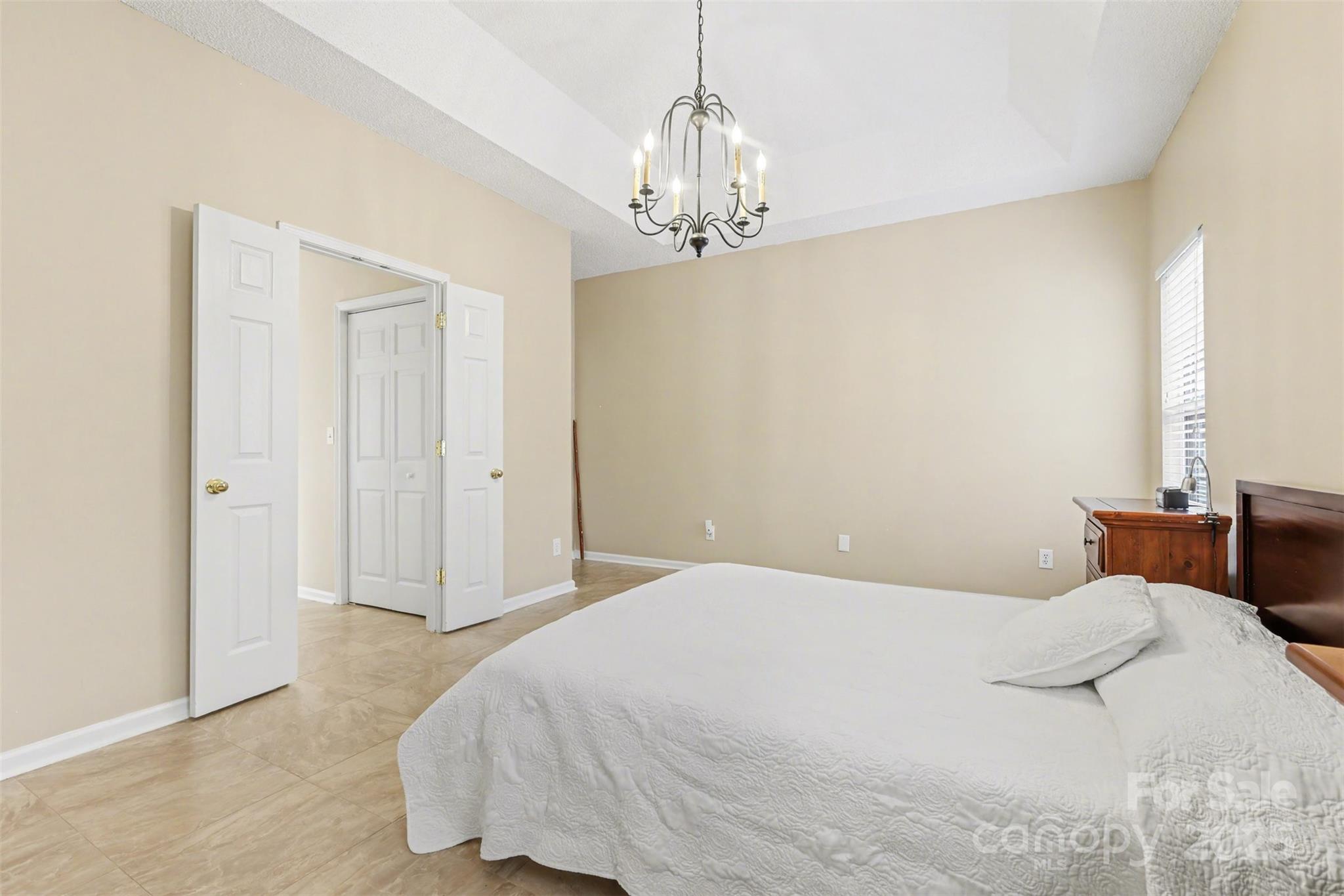 8907 Steelechase Drive