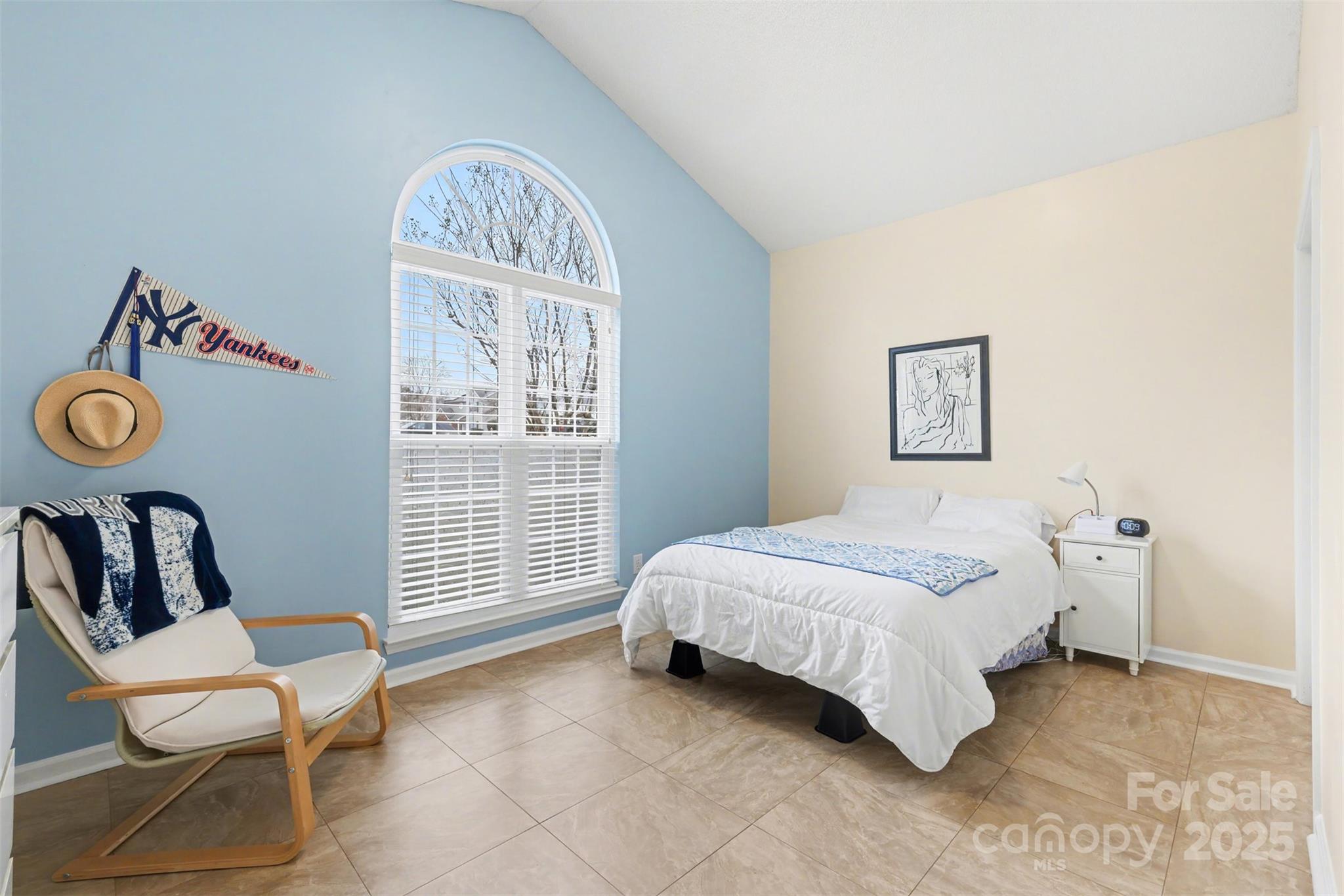 8907 Steelechase Drive