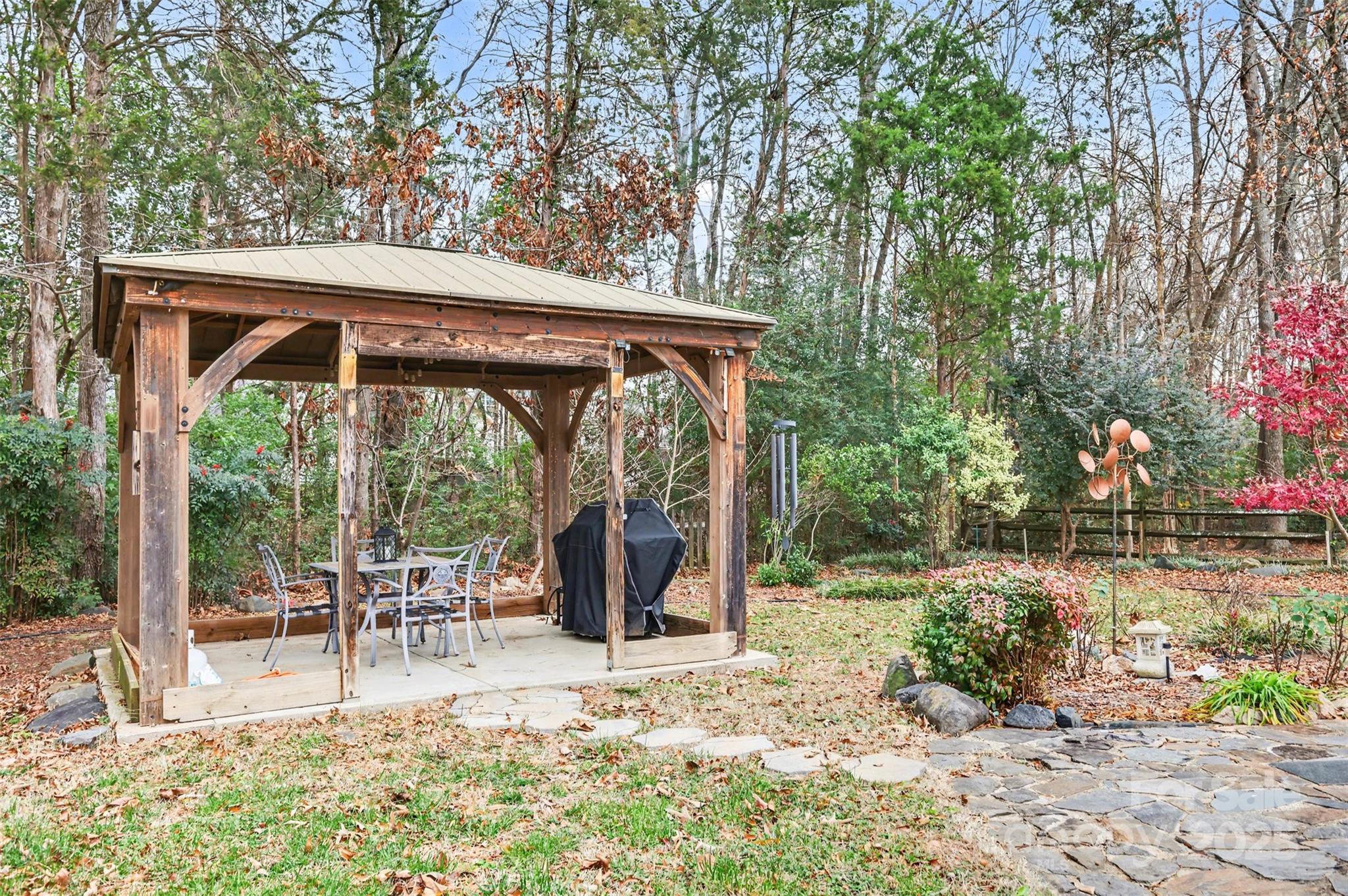 8907 Steelechase Drive