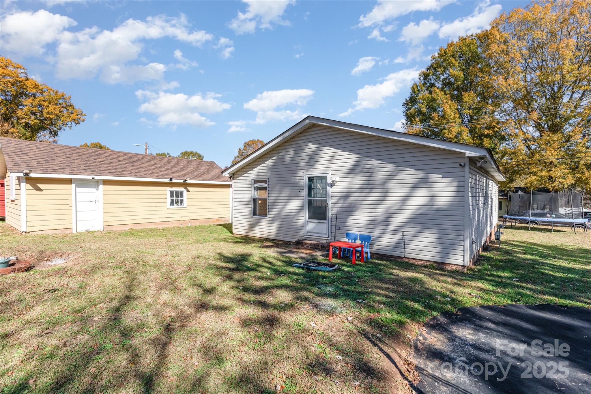 106 E Liberty Street