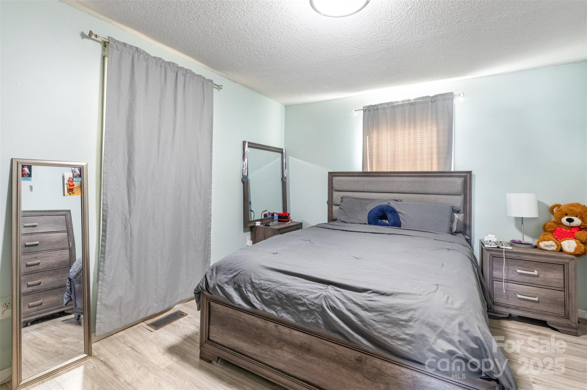 106 E Liberty Street