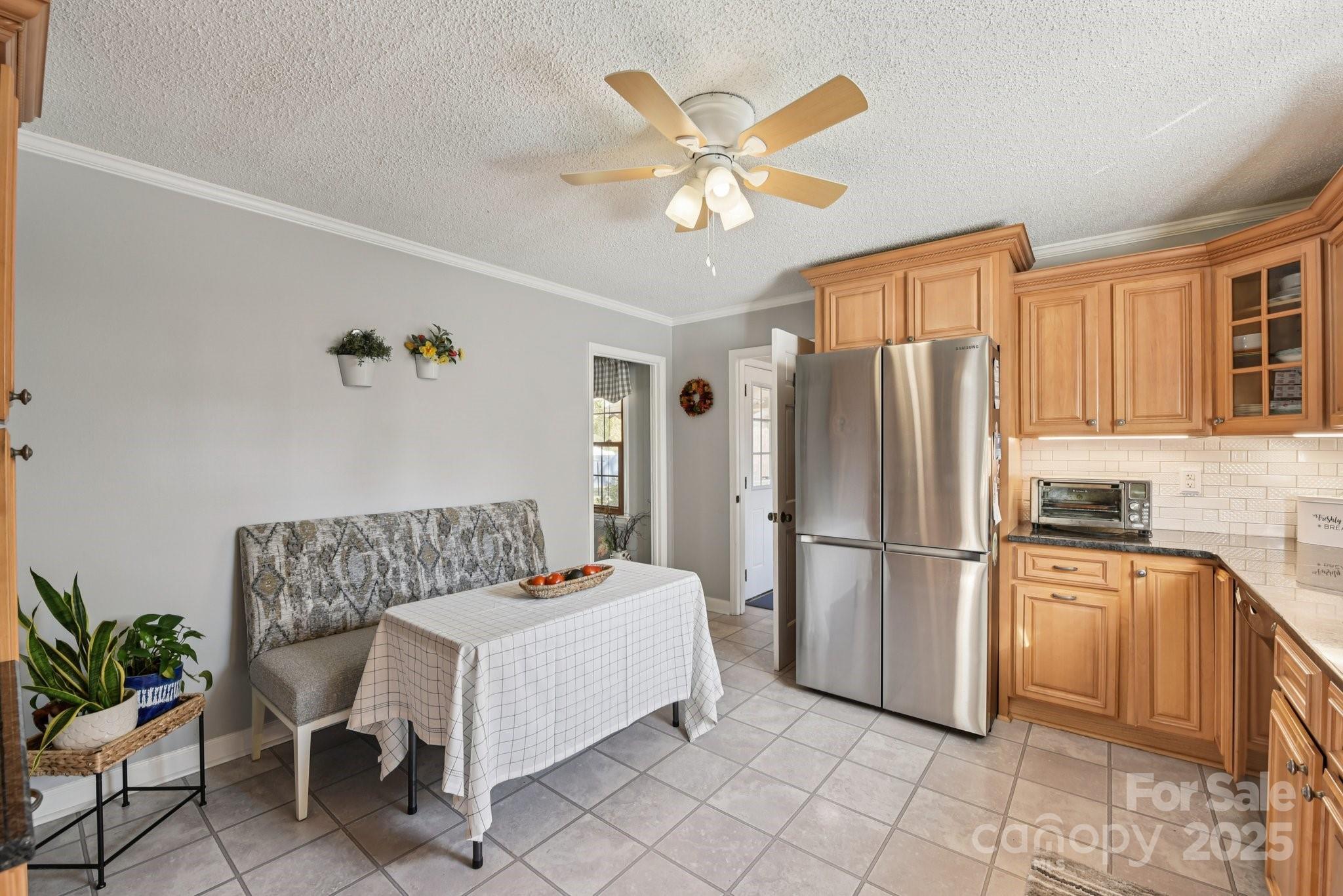 14200 Springwater Drive