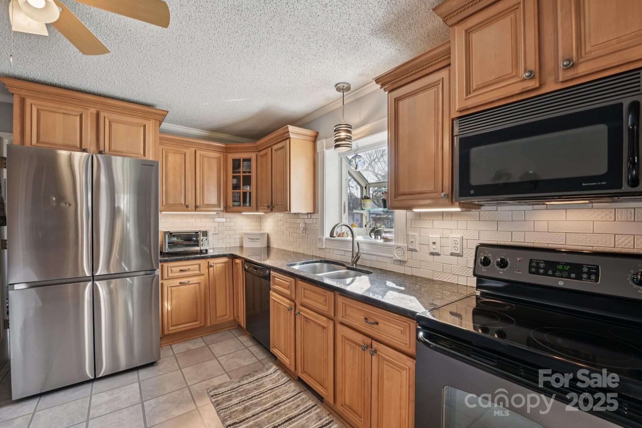 14200 Springwater Drive