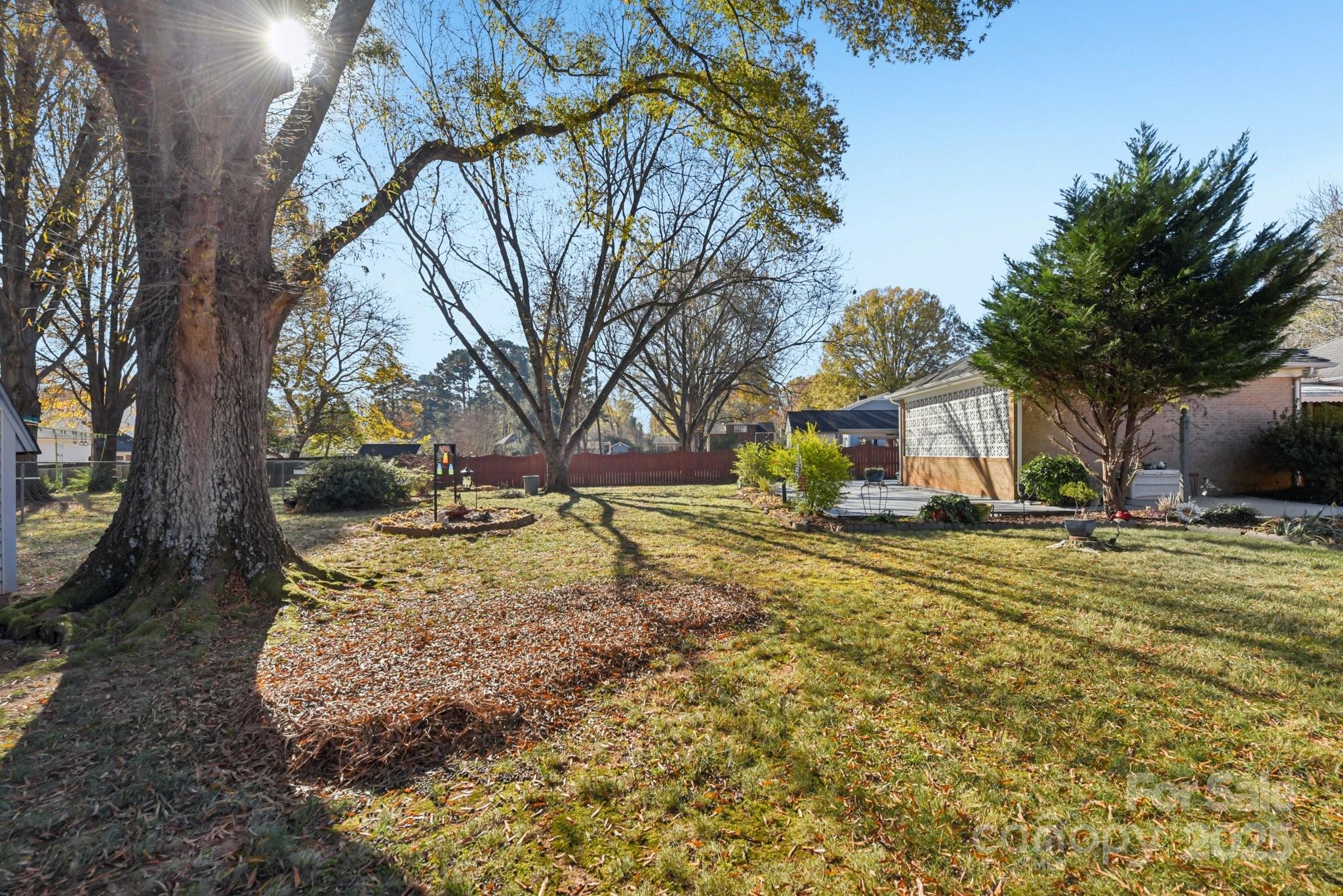 14200 Springwater Drive