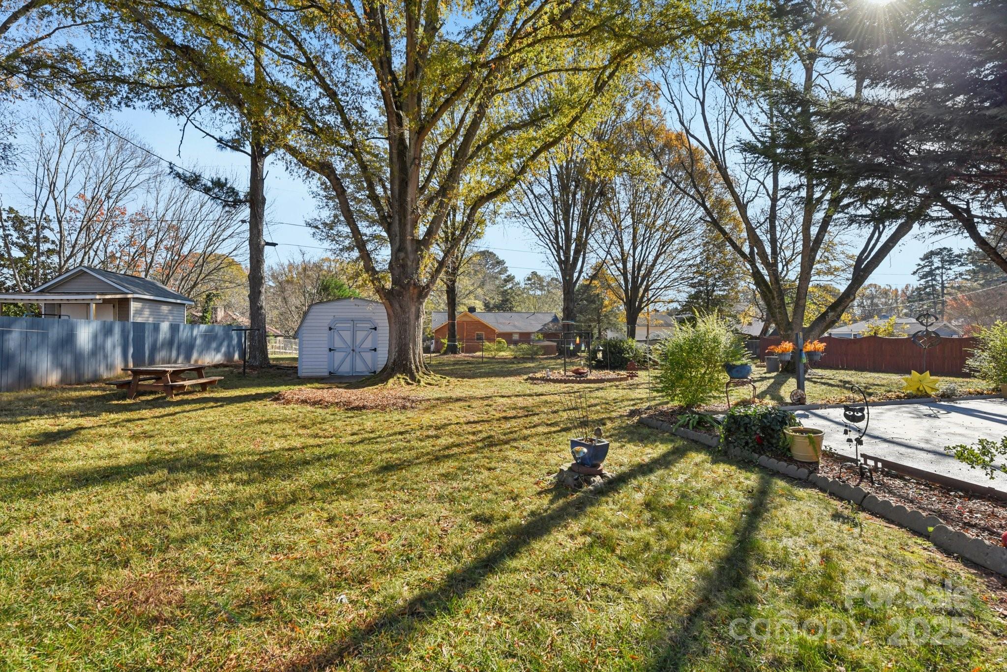 14200 Springwater Drive
