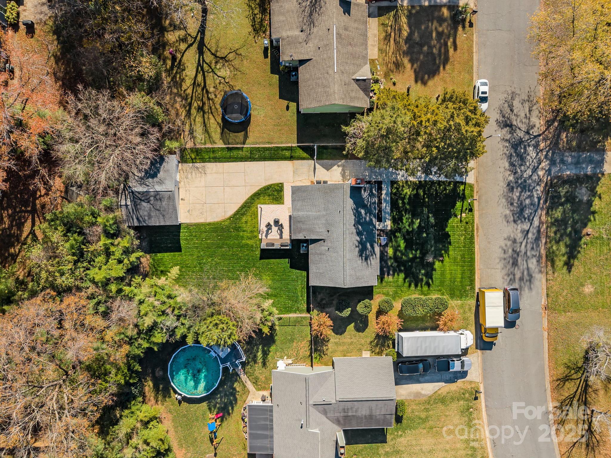 3512 Cross Winds Road