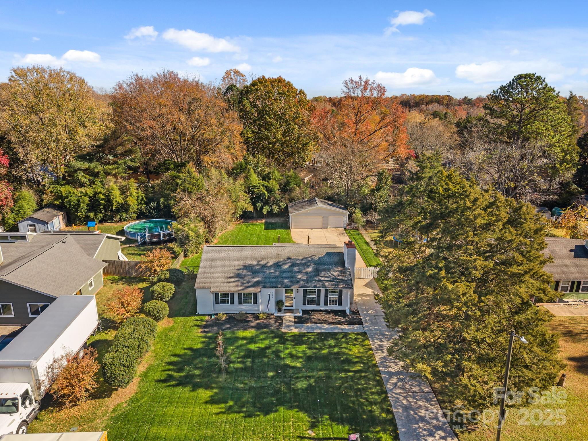 3512 Cross Winds Road
