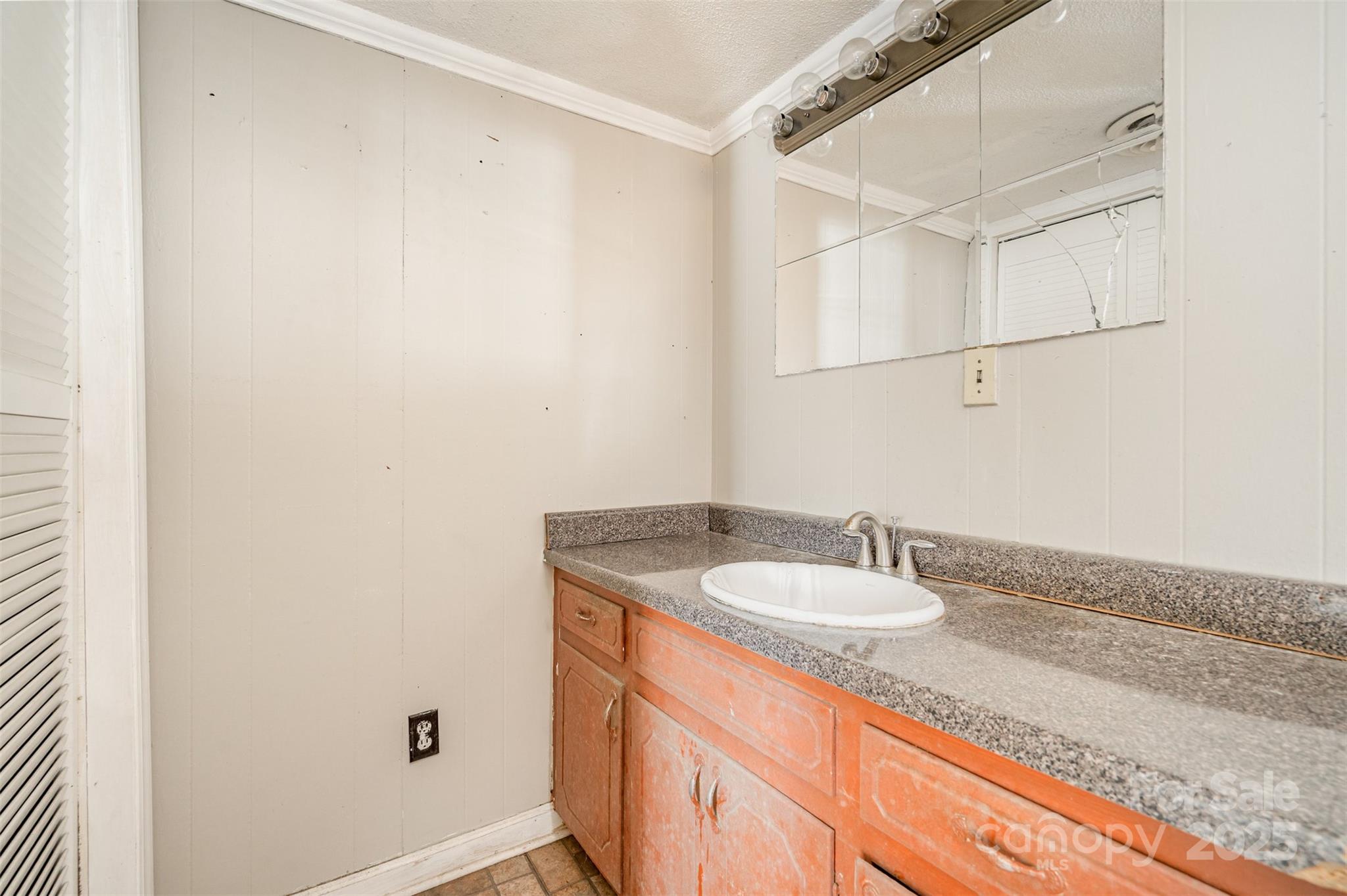 505 N Chestnut Street