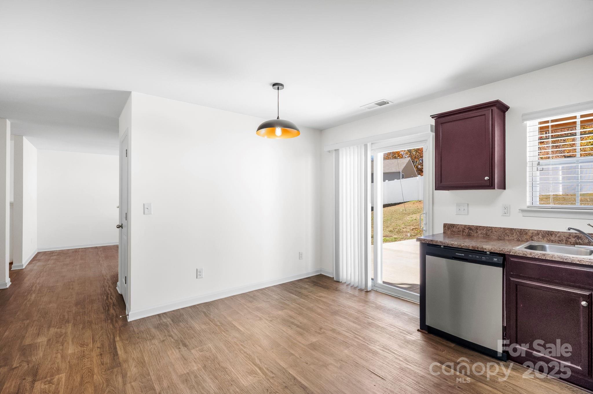 4019 John Dale Lane