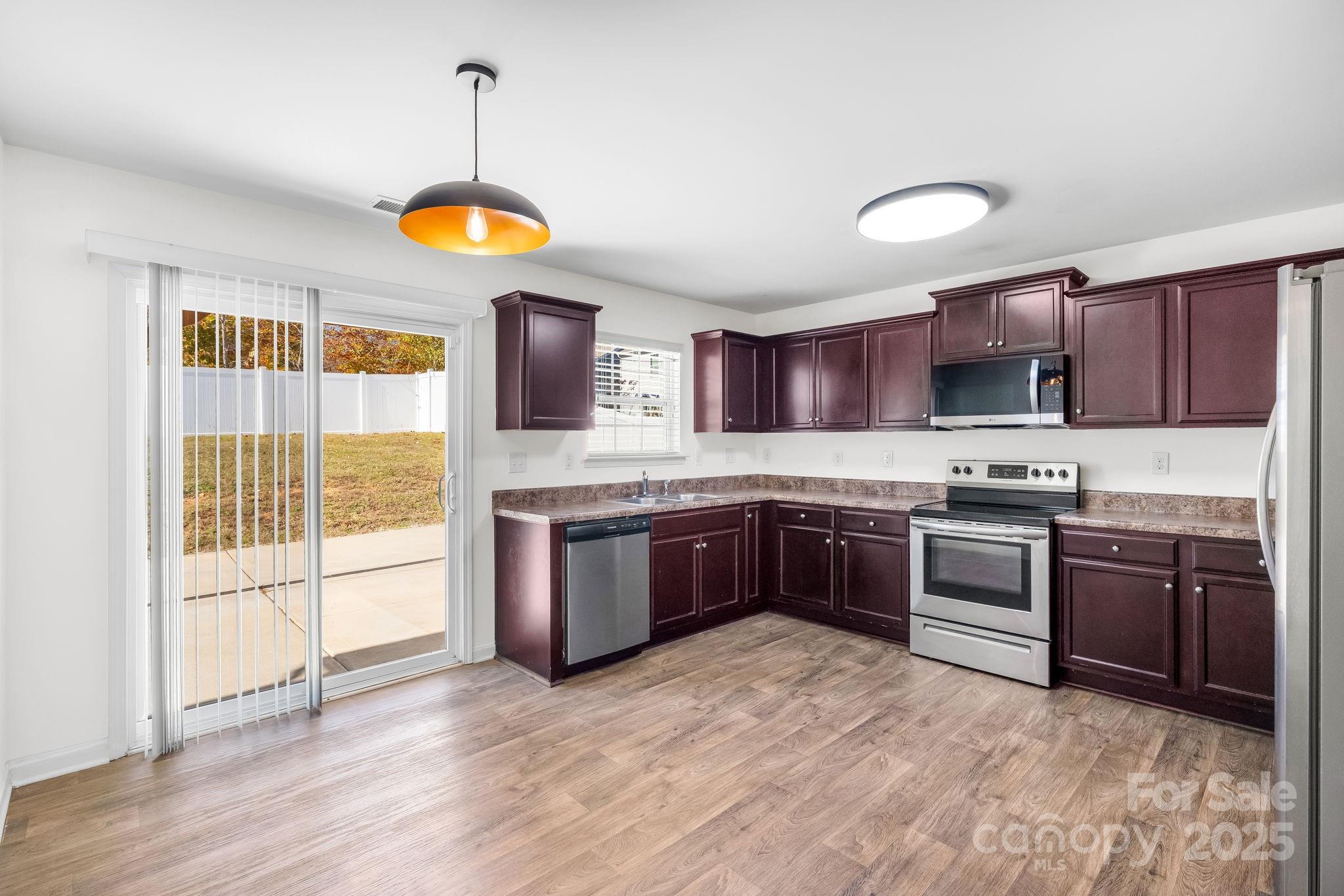 4019 John Dale Lane