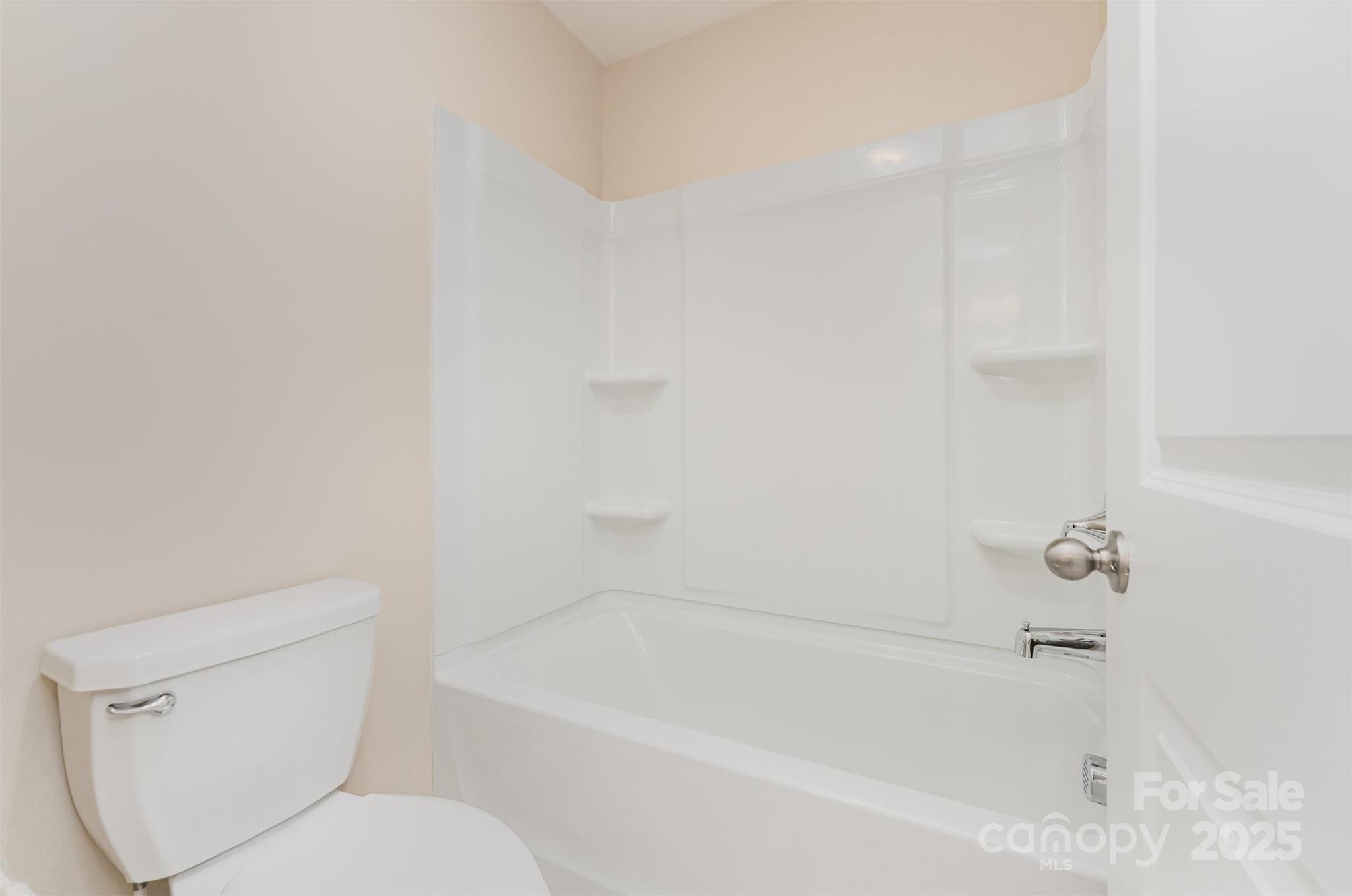 11106 Grenfell Avenue