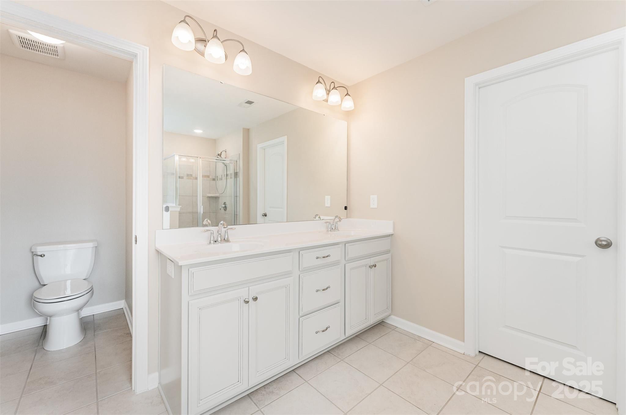 11106 Grenfell Avenue