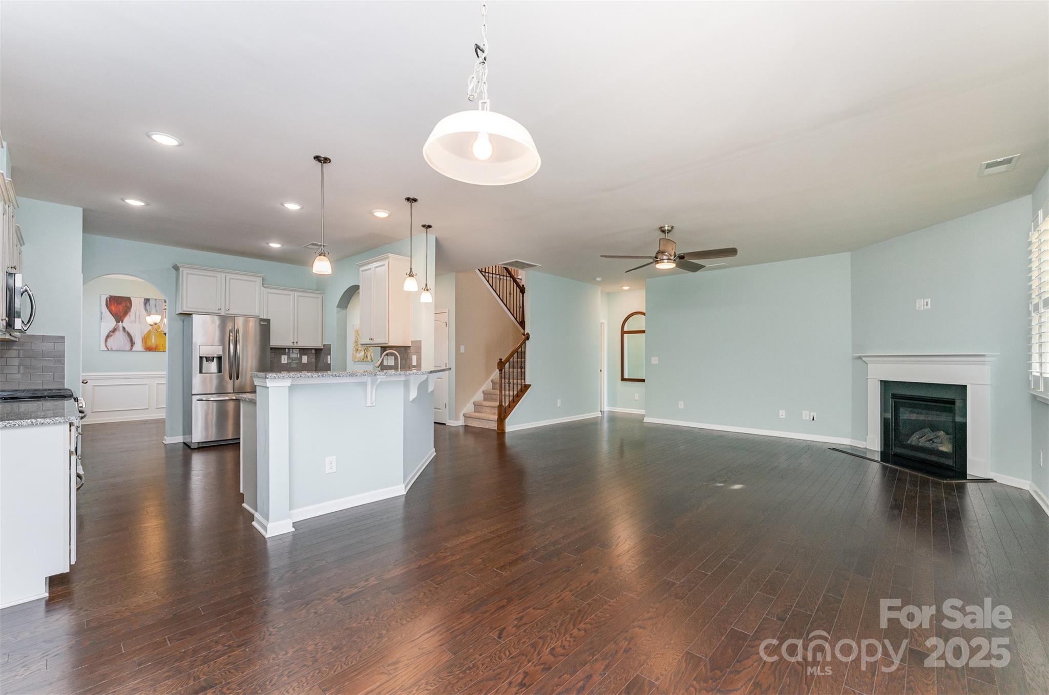 11106 Grenfell Avenue