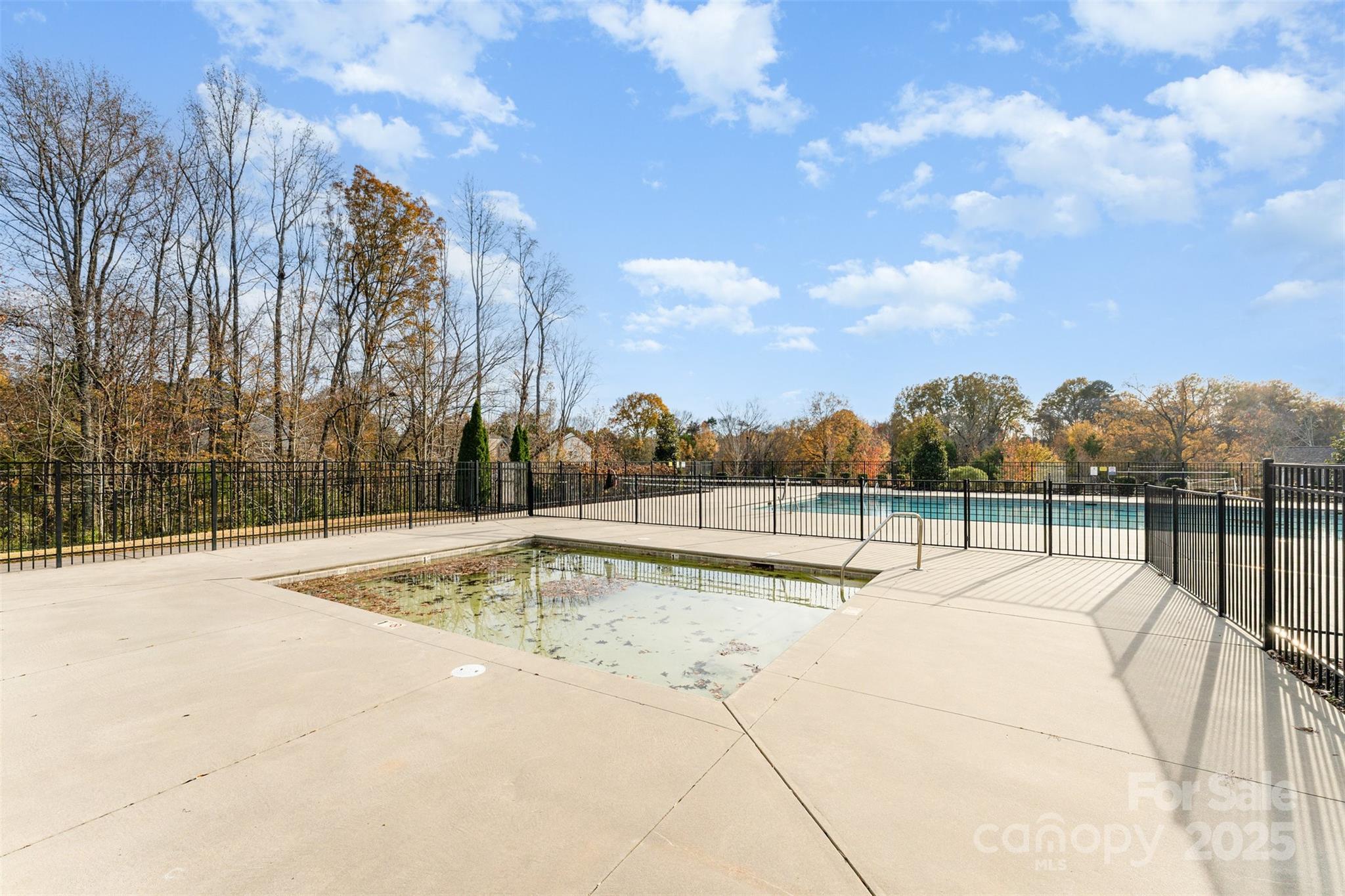 11106 Grenfell Avenue