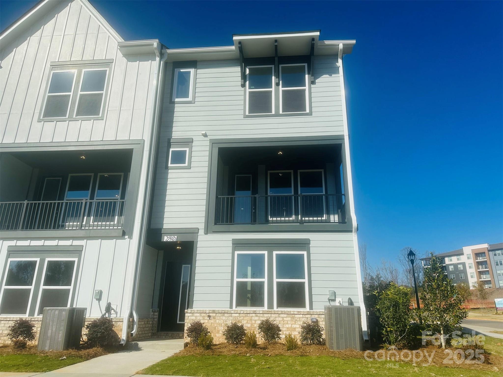 250 Ferebee Place Unit: BRX0071