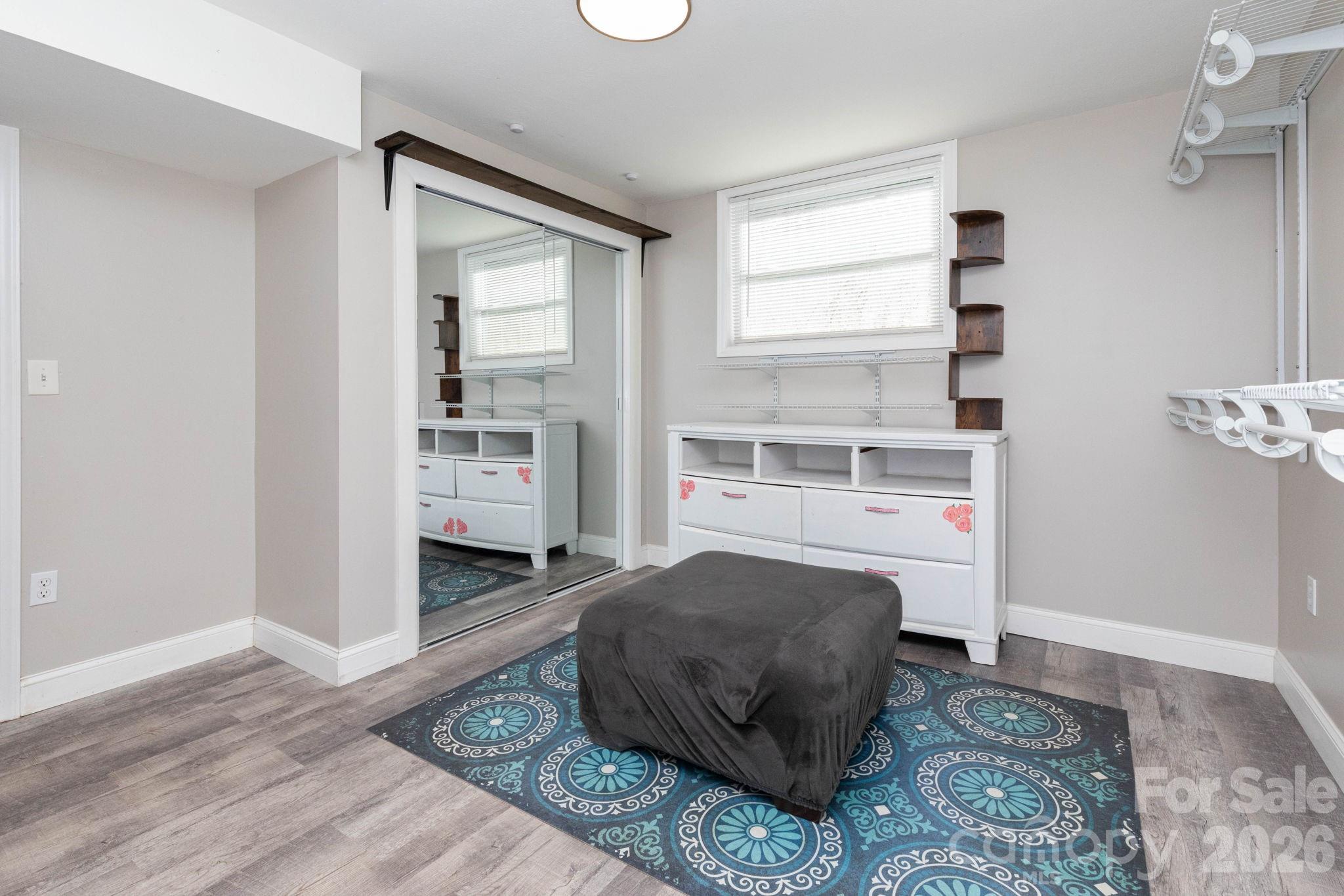 1226 Pinebrook Circle