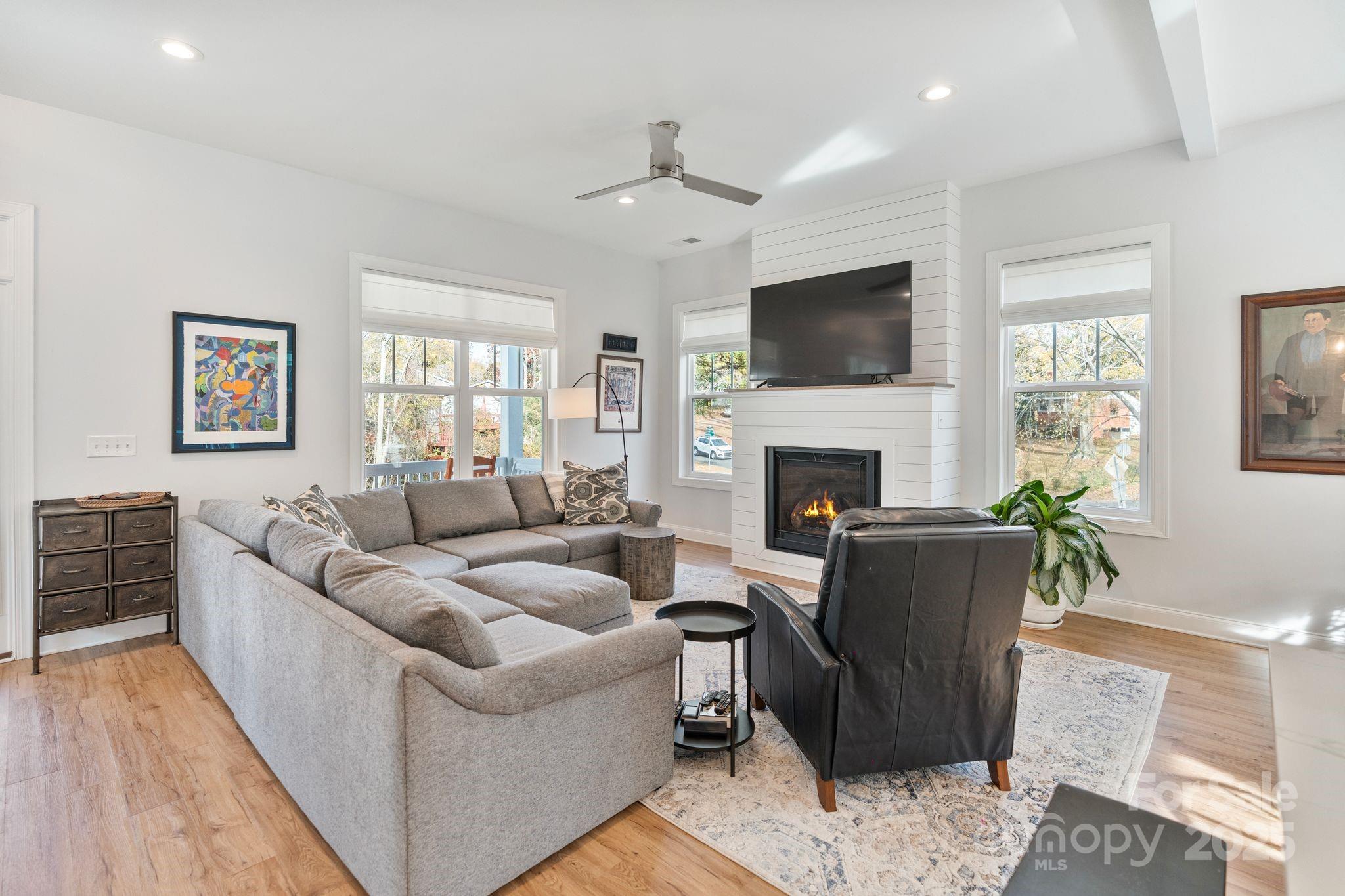 1410 Jennings Street