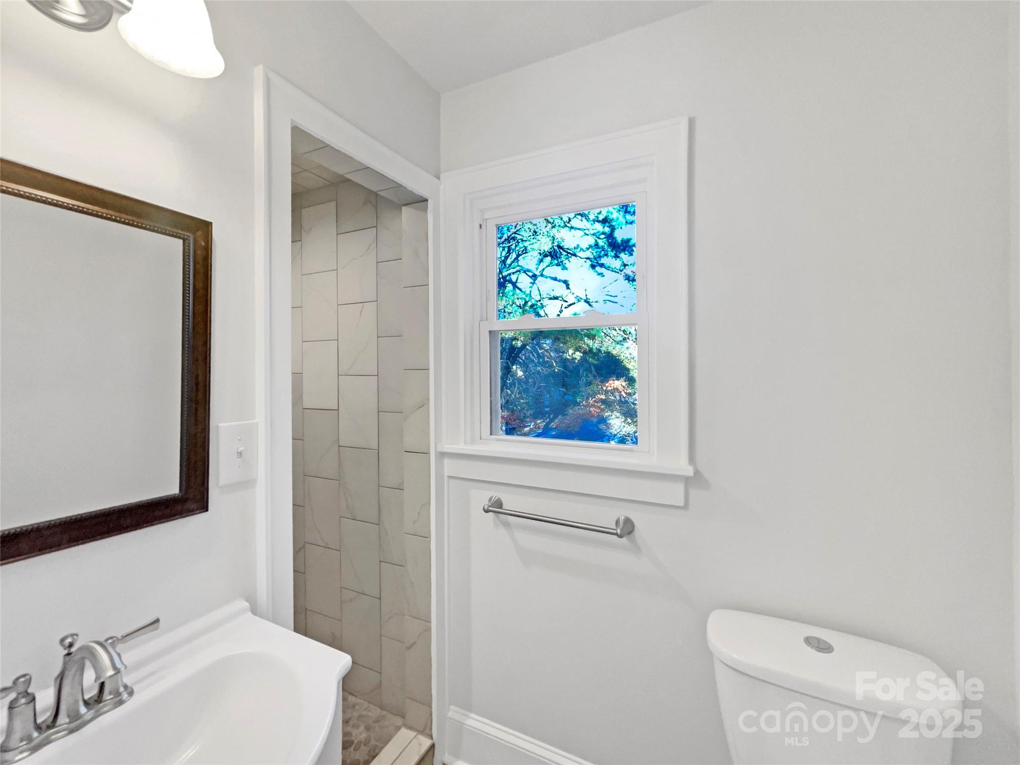 252 N Patterson Street