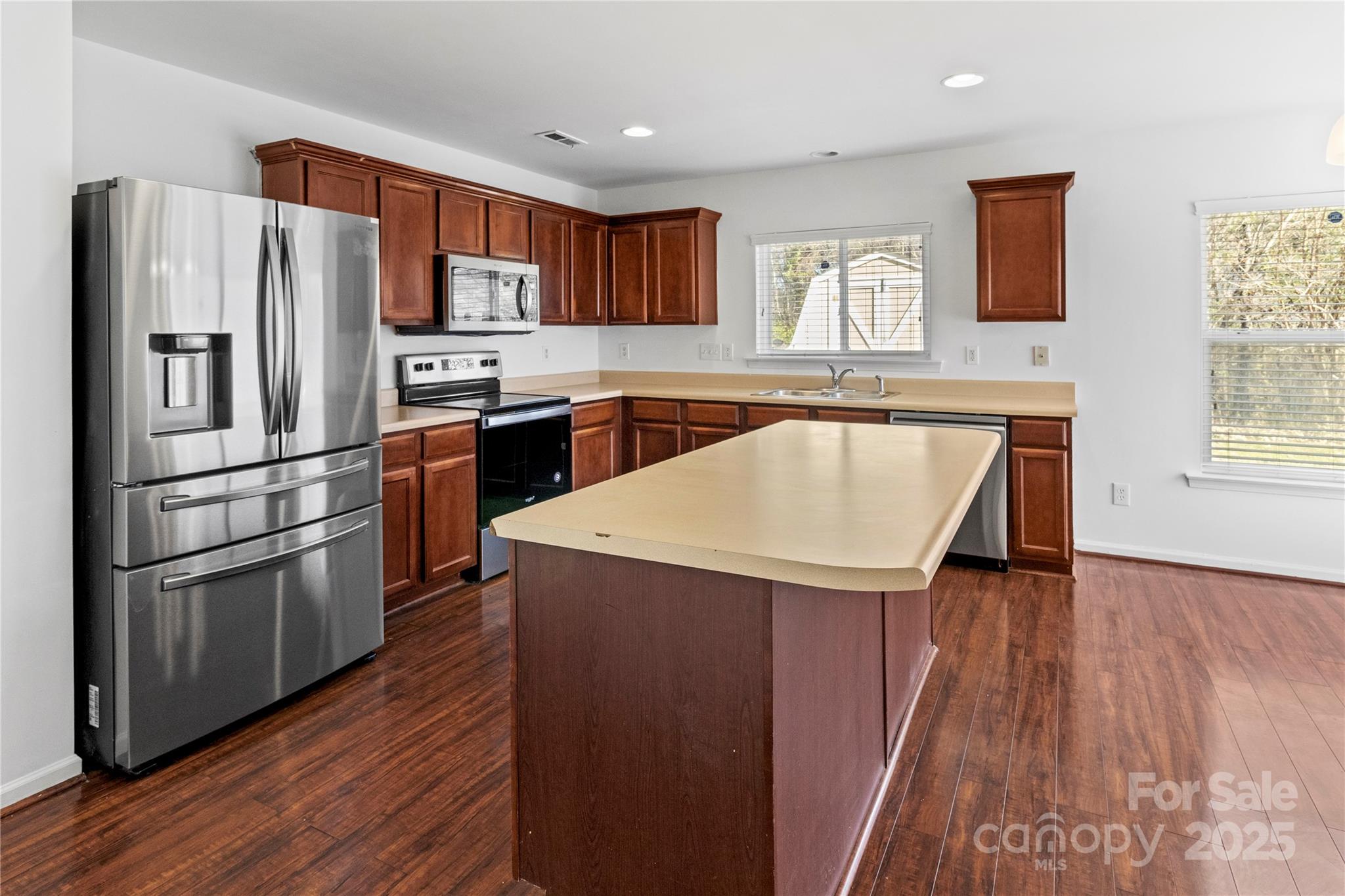 12502 Cumberland Cove Drive