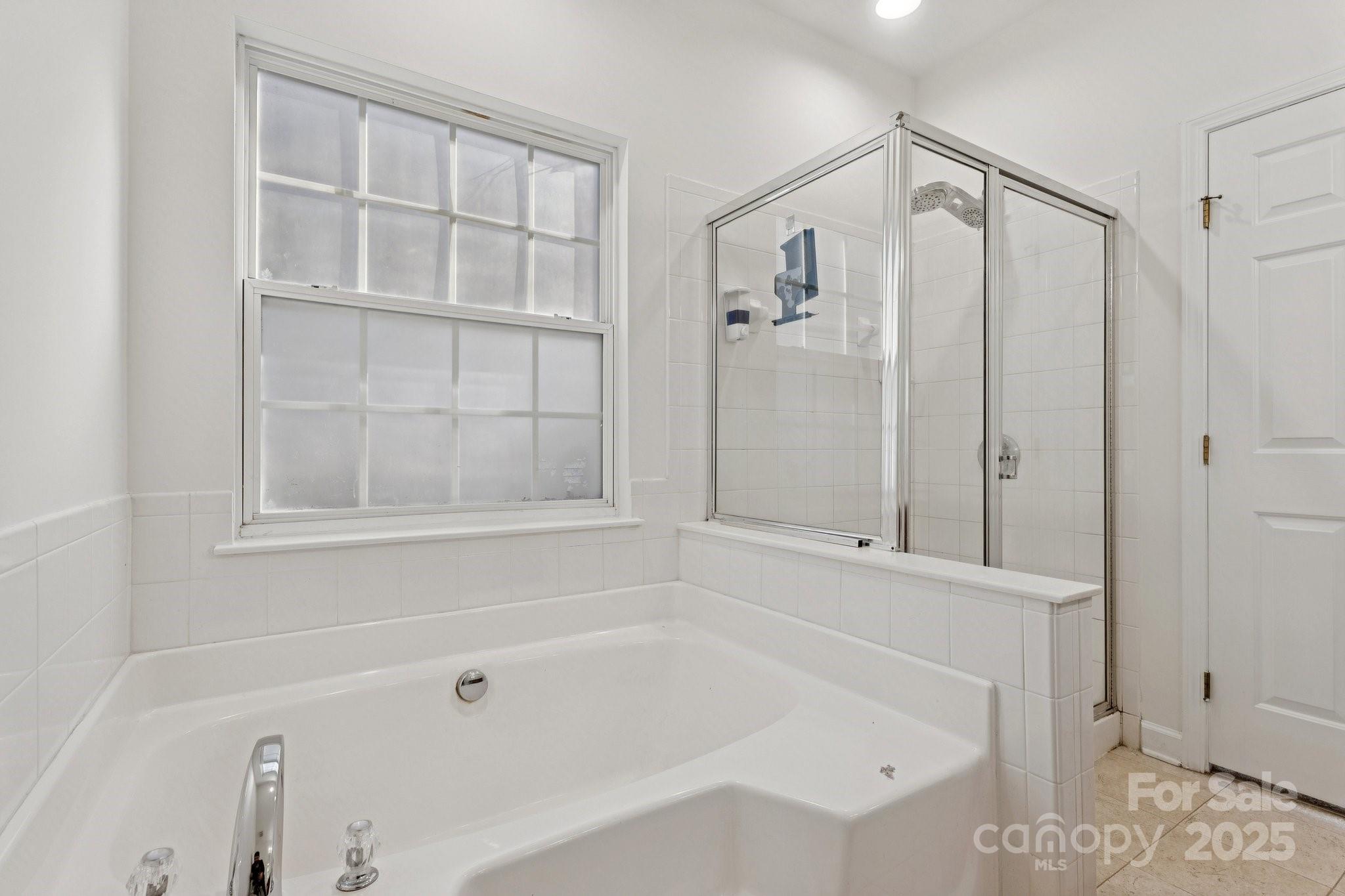 755 Sunset Point Drive