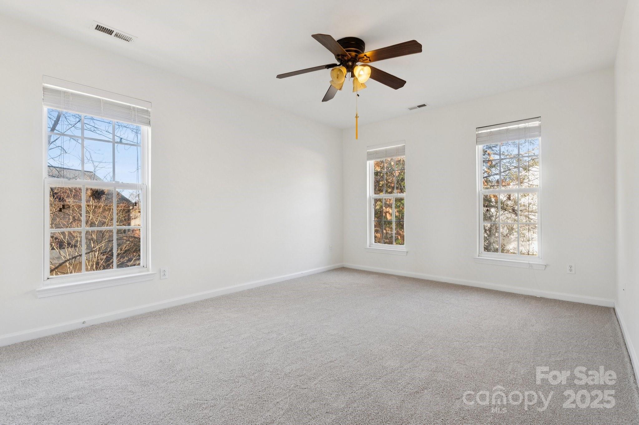 755 Sunset Point Drive