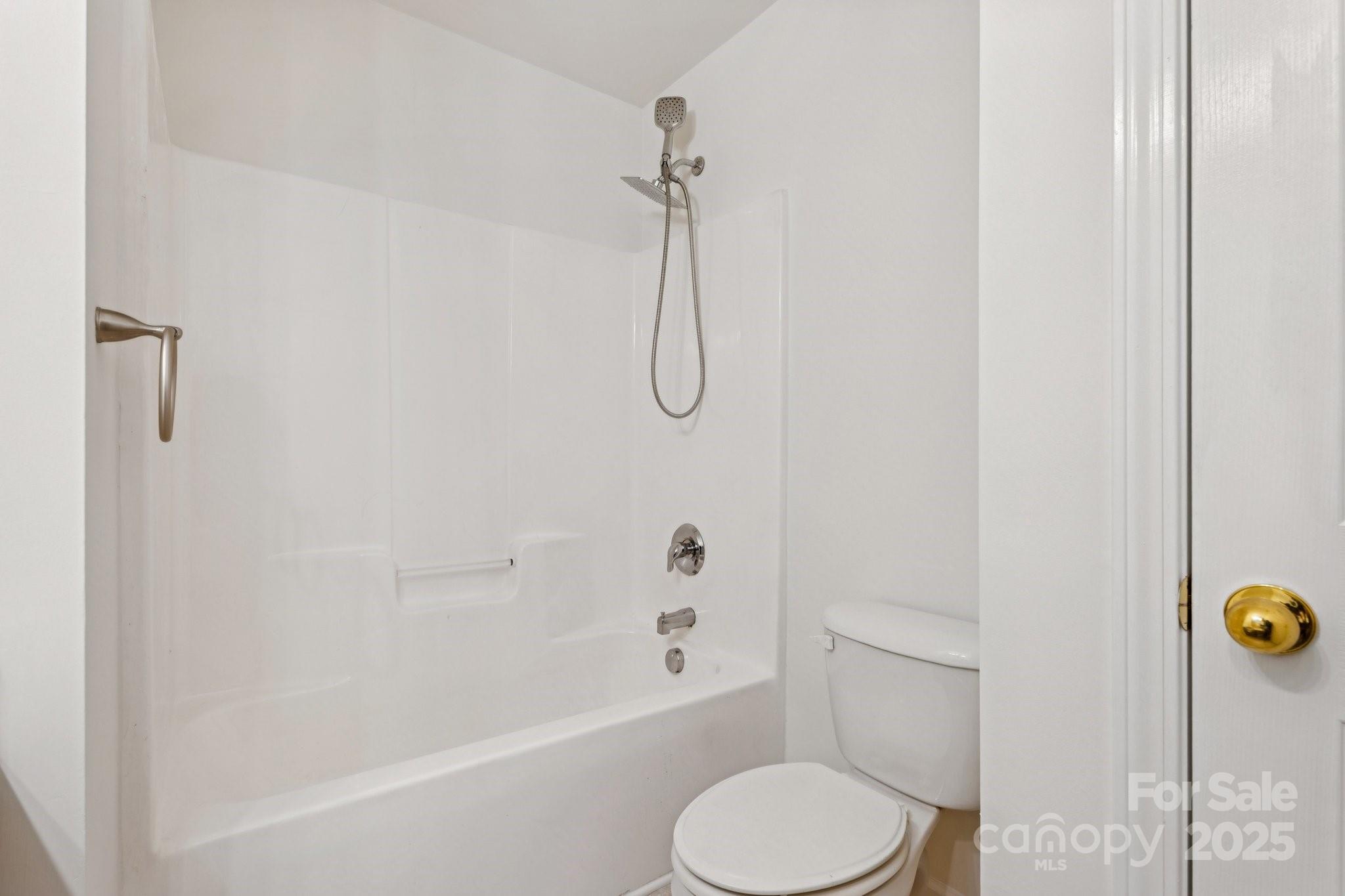 755 Sunset Point Drive