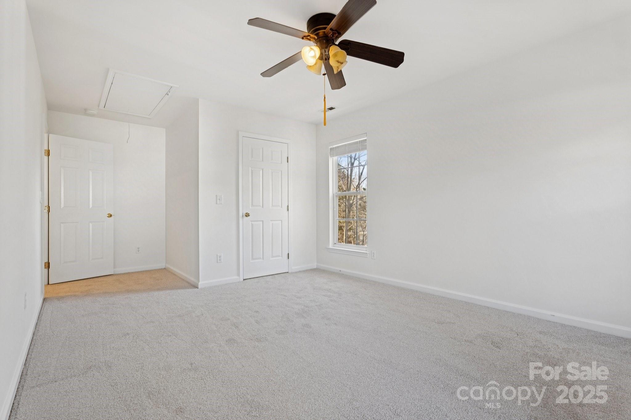 755 Sunset Point Drive