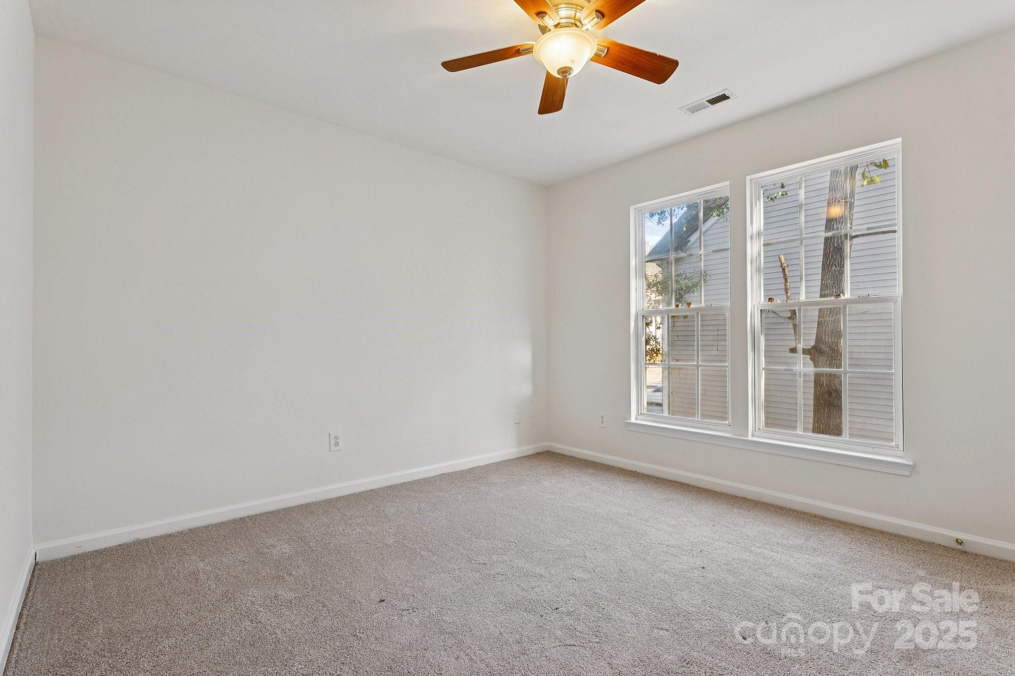 755 Sunset Point Drive