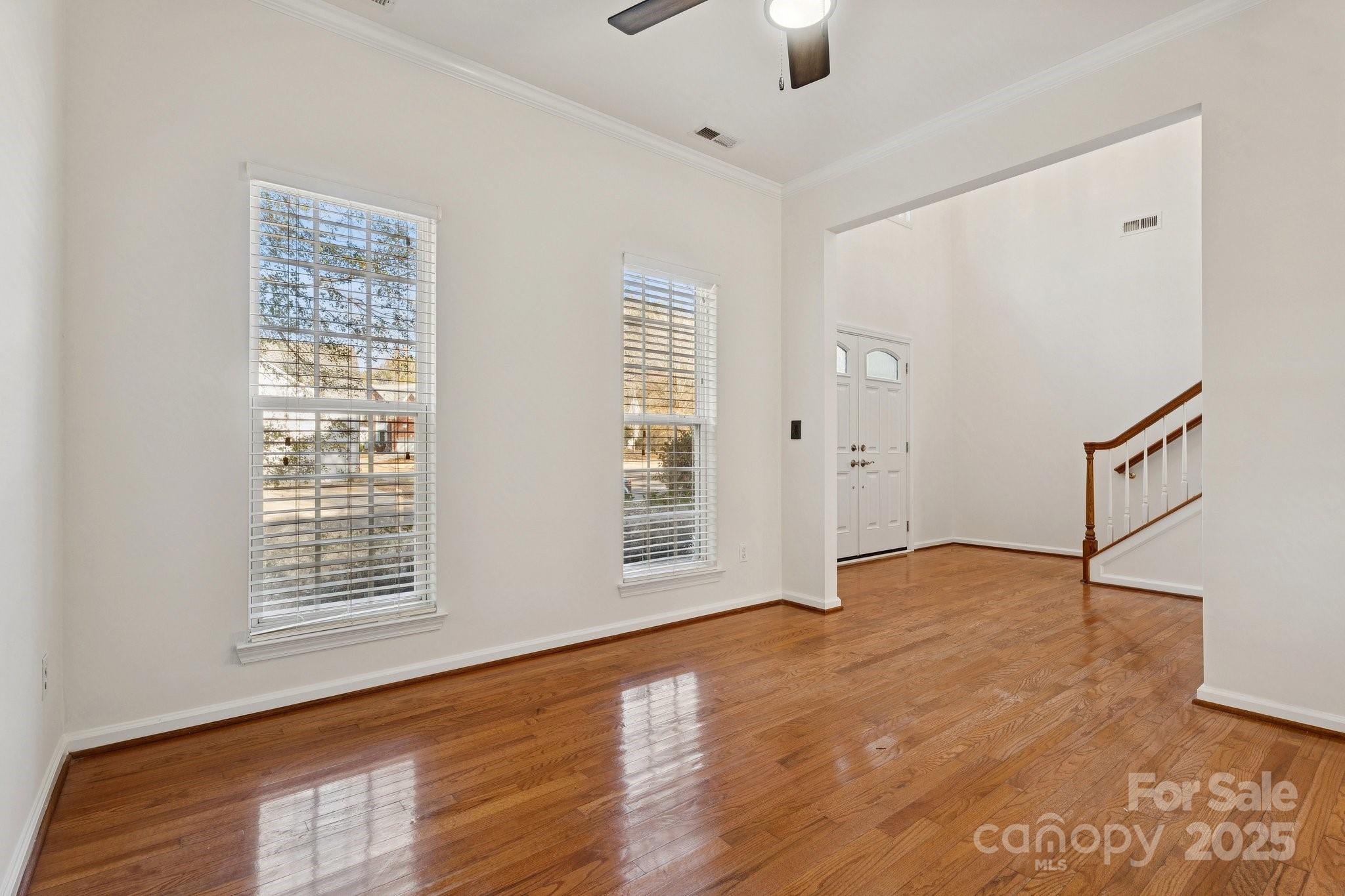 755 Sunset Point Drive