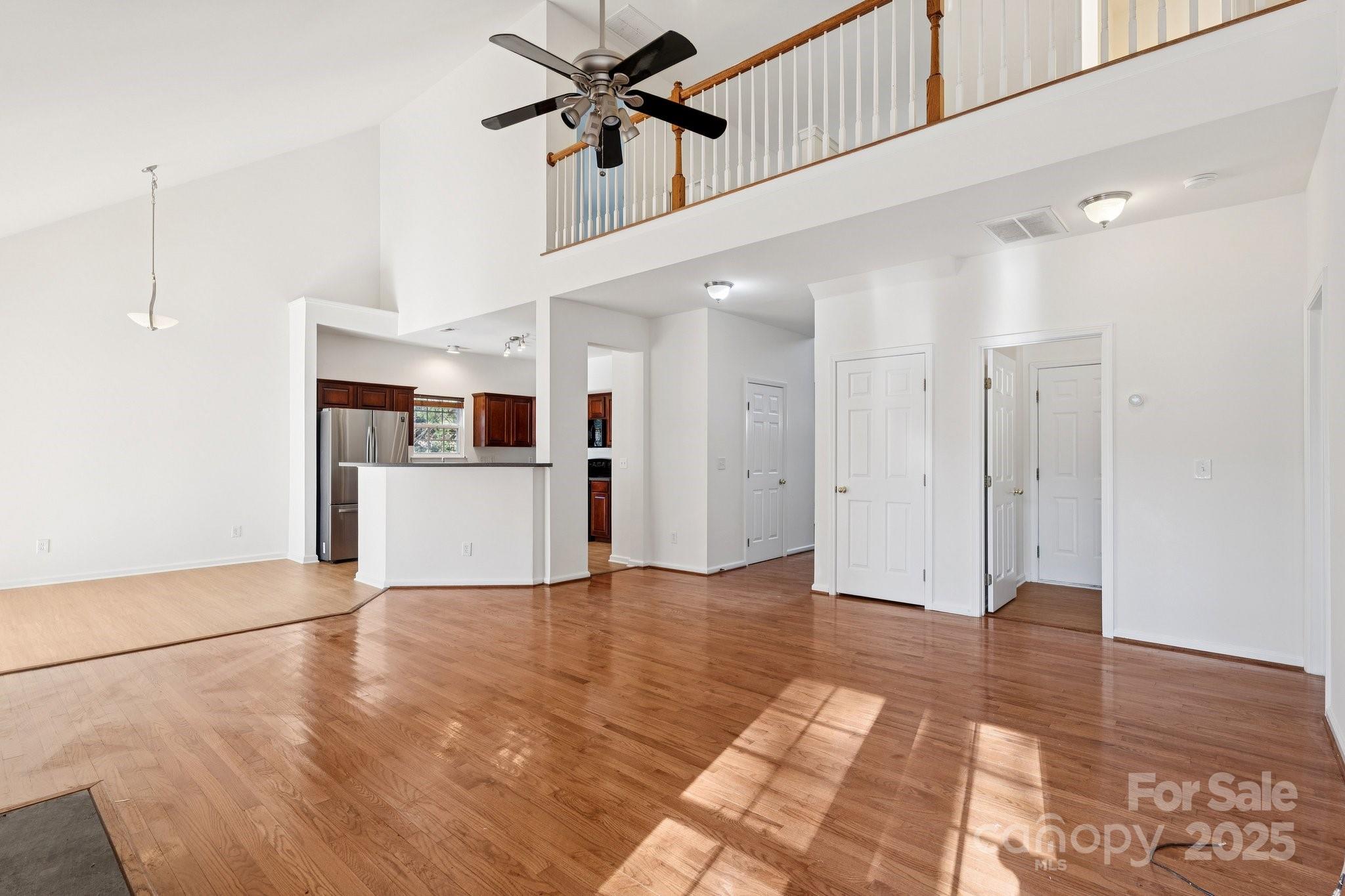 755 Sunset Point Drive