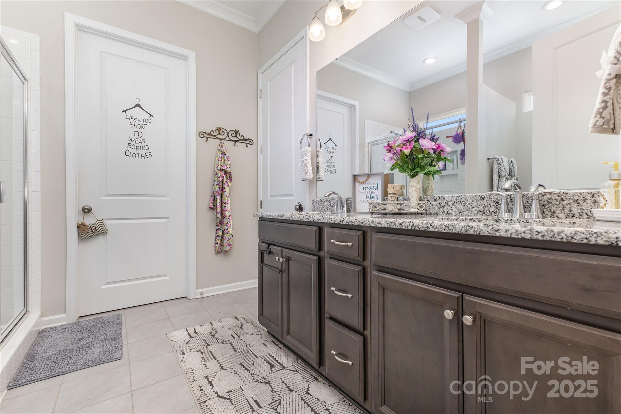 19004 Dry Narrows Way