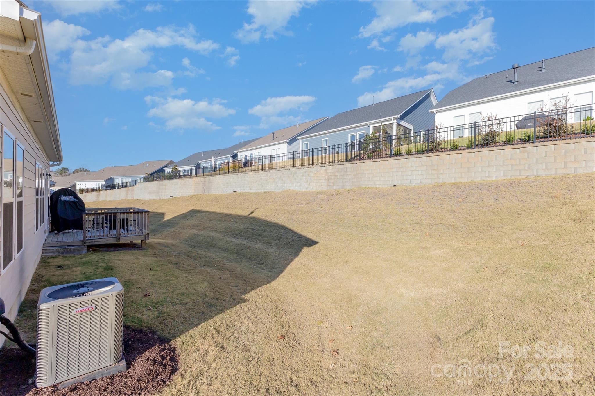 19004 Dry Narrows Way