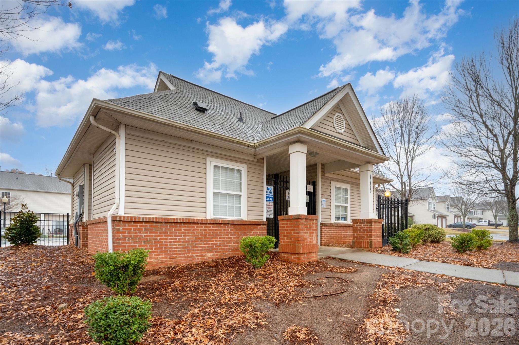 12248 Stratfield Place Circle