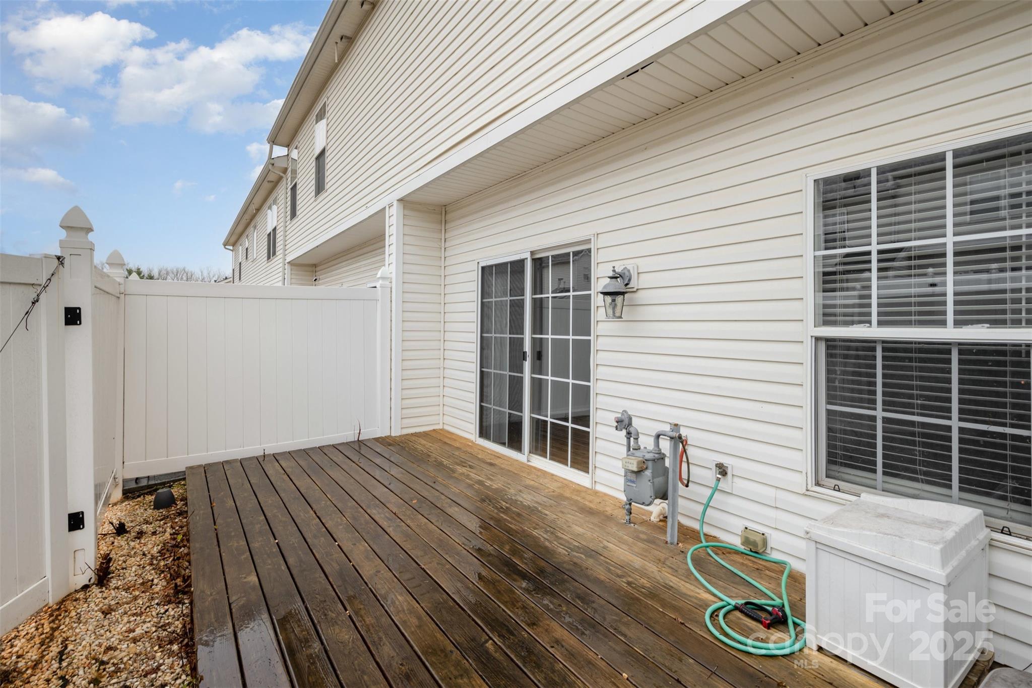 12248 Stratfield Place Circle