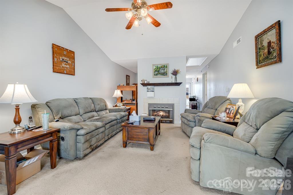 2904 Sagamore Lane