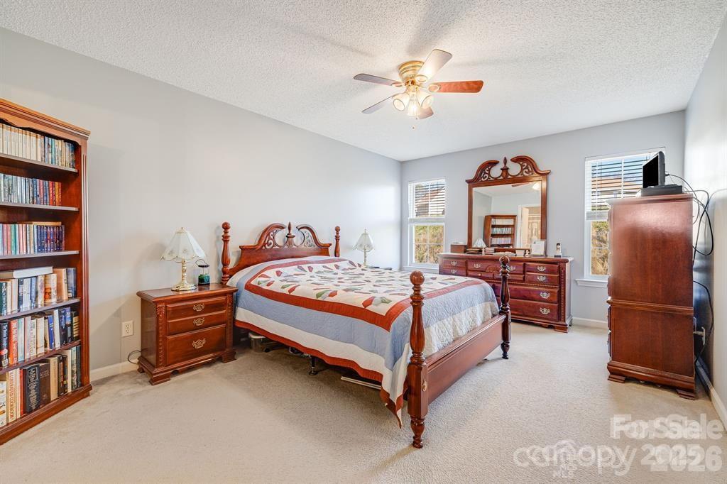 2904 Sagamore Lane